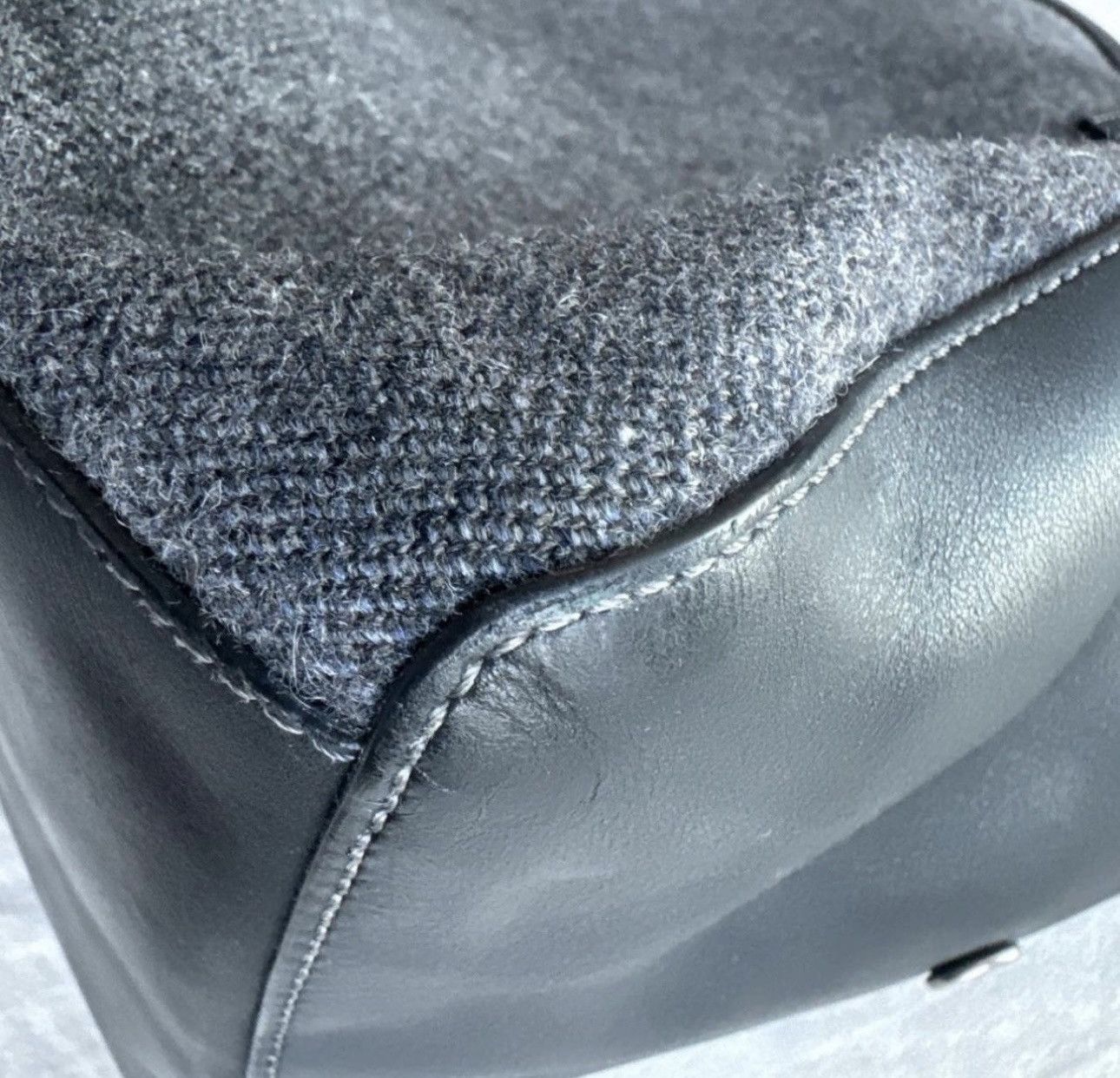 Celine Celine Wool and Leather tote bag with adjustable side Size ONE SIZE - 9 Thumbnail