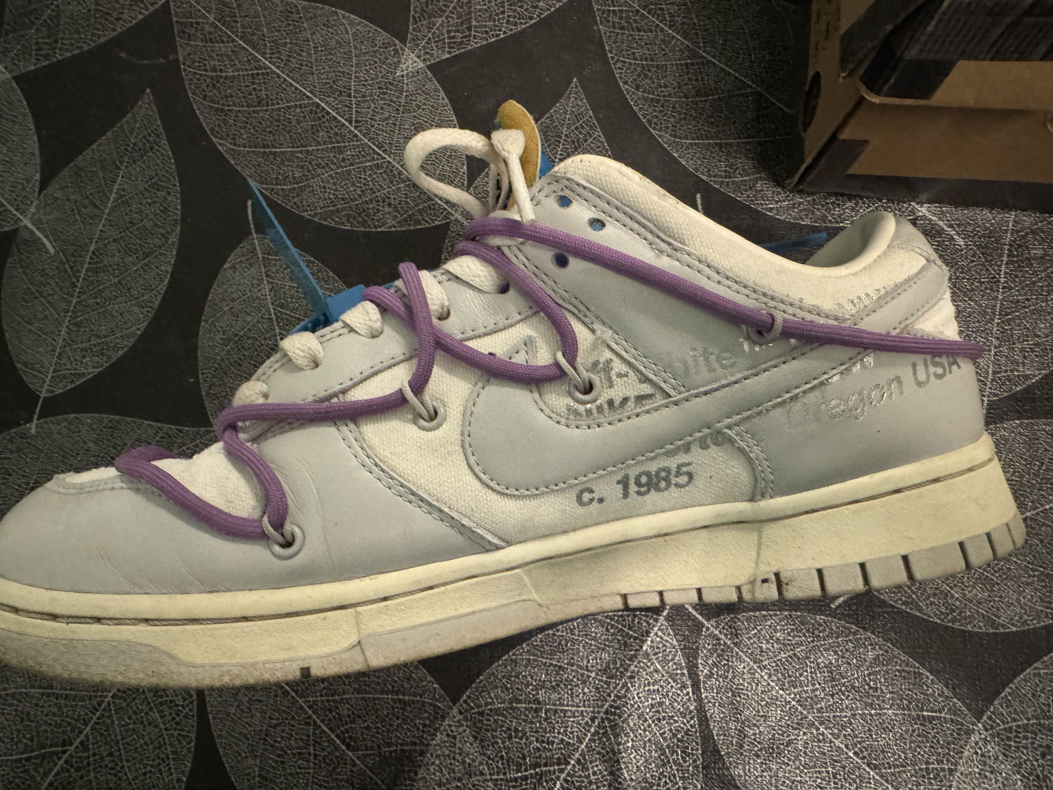 Nike Off-White x Nike Dunk Low ‘Lot 47 of 50’ Size US 9 / EU 42 - 3 Thumbnail