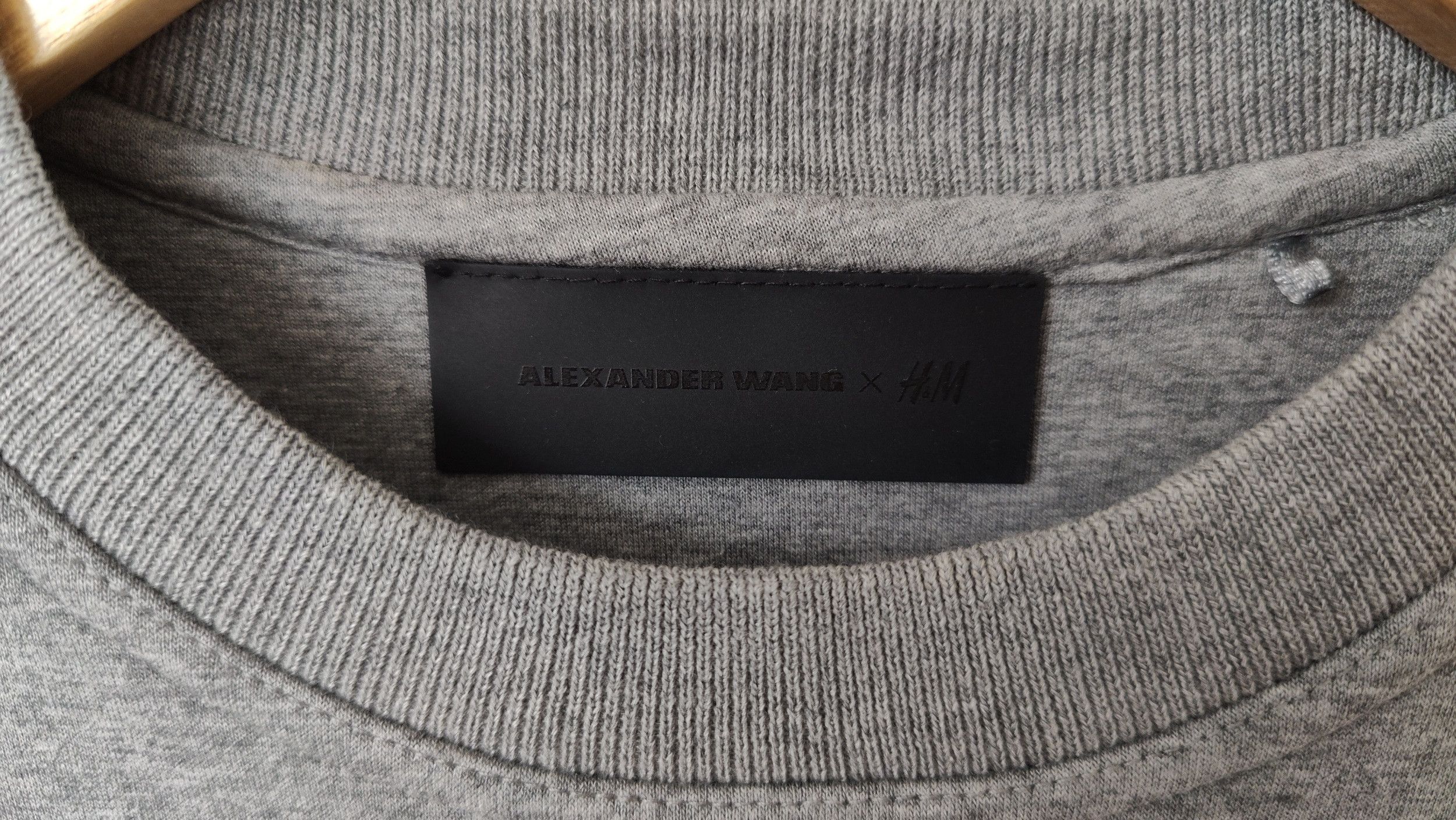 Alexander Wang × H&M Alexander Wang x H&M Neoprene Scuba Sweatshirt Crewneck Size US M / EU 48-50 / 2 - 4 Thumbnail
