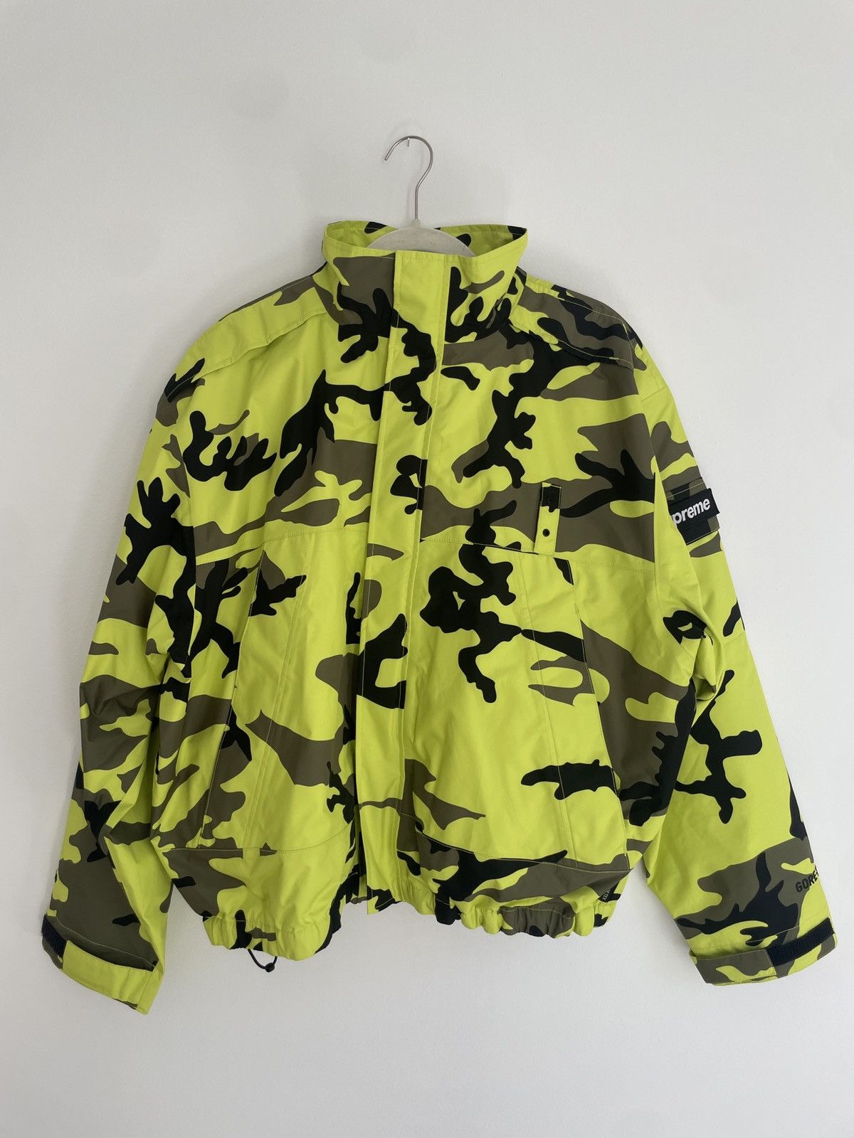 Supreme 2-in-1 GORE-TEX Shell + Quilted Liner Vest