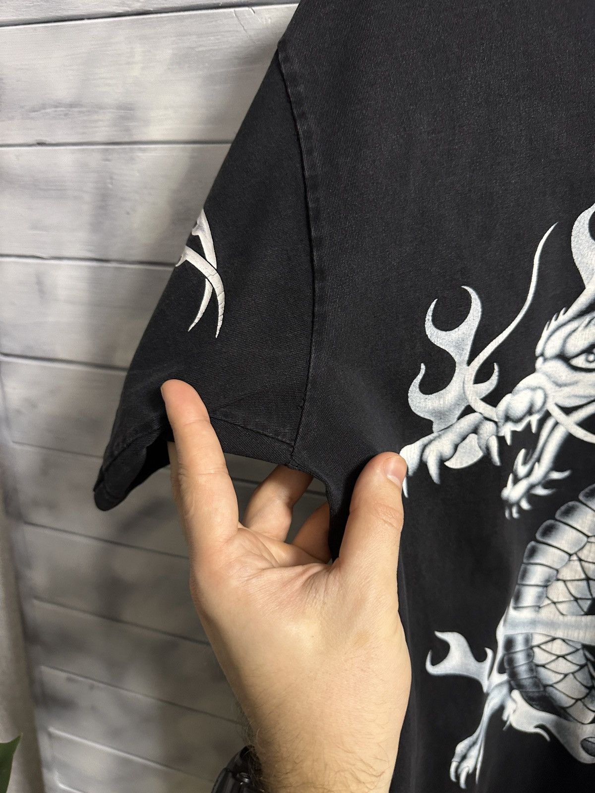 Vintage Rare Vintage T-Shirt Dragon Rock Of The Red Tribal Tee Size US L / EU 52-54 / 3 - 7 Thumbnail