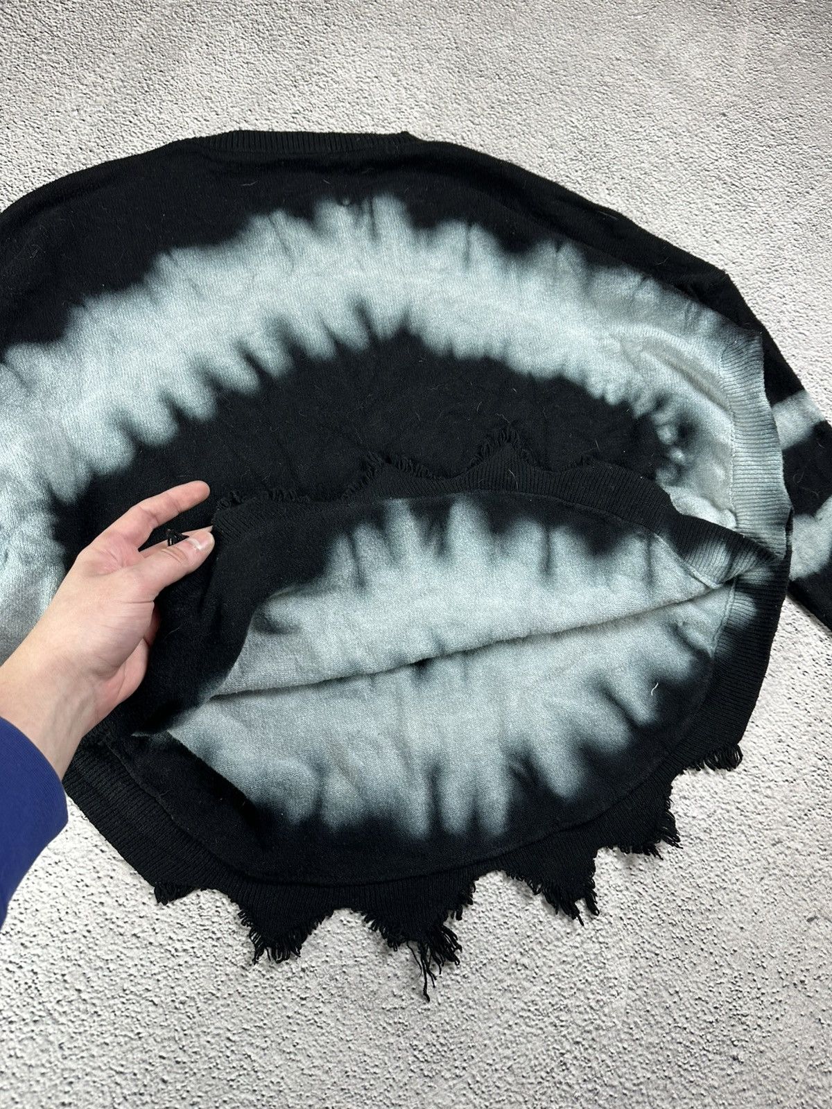Japanese Brand Avant Garde Tie-Dye Destroyed Sweater Punk Y2K Grunge SK8 Size M / US 6-8 / IT 42-44 - 8 Thumbnail