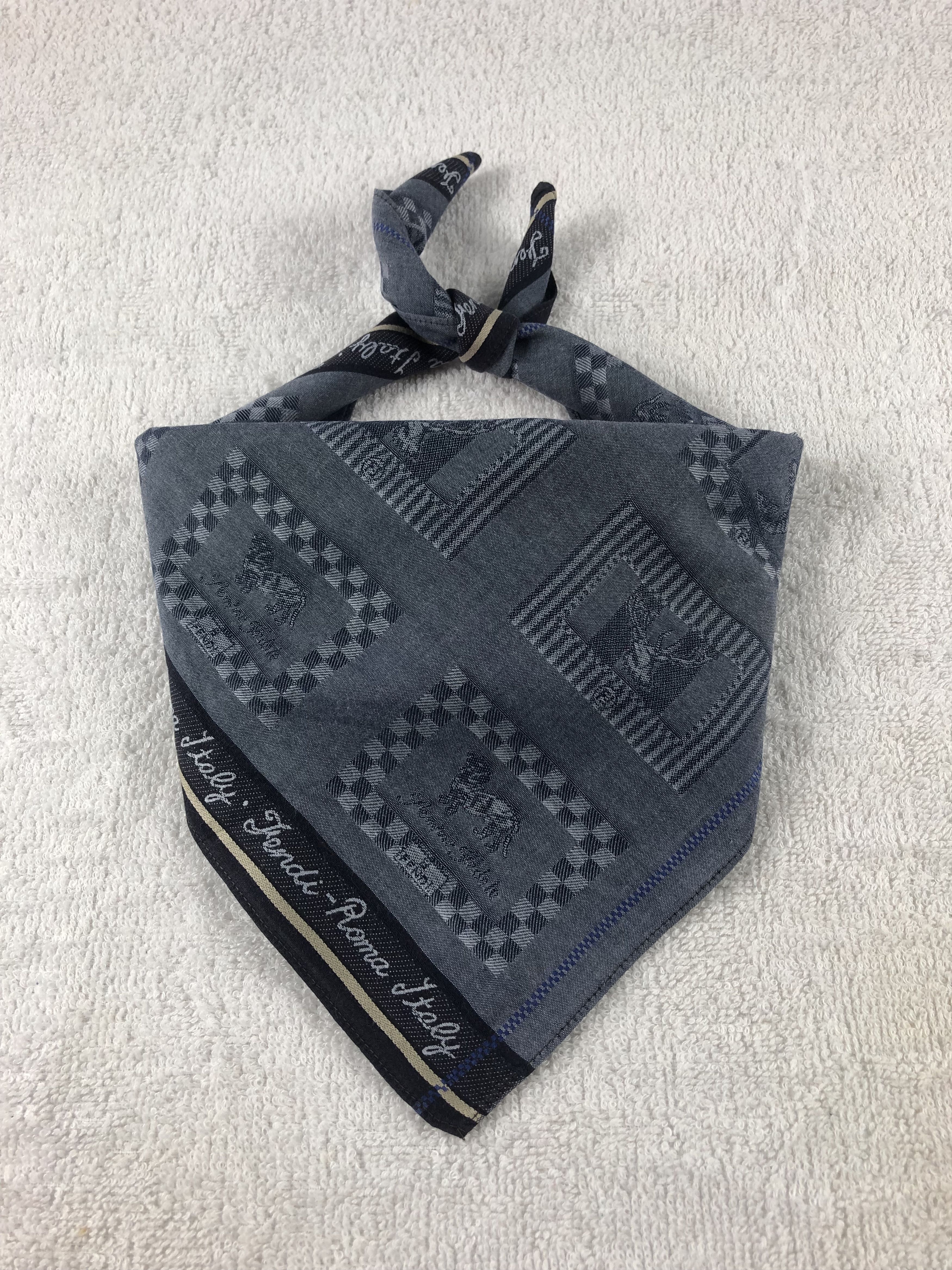 Vintage Fendi Roma Handkerchief / Bandana / Neckerchief A1167 Size ONE SIZE - 1 Thumbnail