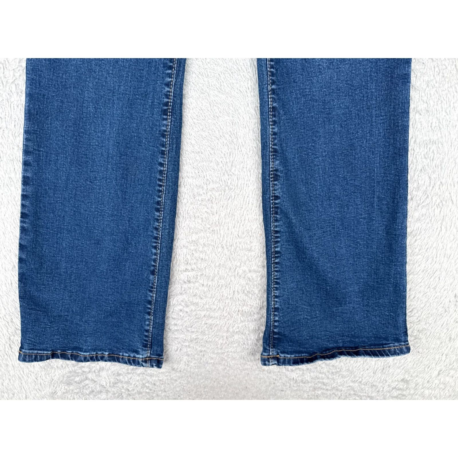 Vintage Blue Jeans Women 12 Blue Denim Bootcut Cotton Blend High Rise Zip Fly 30x29 Denim Jeans Womens Bootcut 30" Blue Str Size 34" / US 12 / IT 48 - 2 Thumbnail