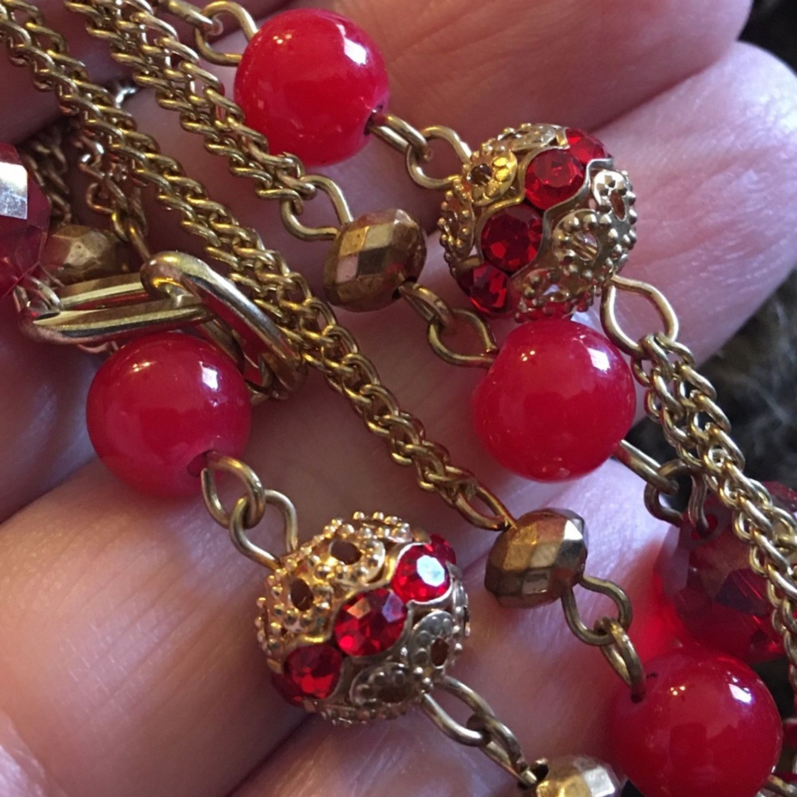 Vintage Vintage layered chain red sparkle bead necklace Size ONE SIZE - 5 Thumbnail