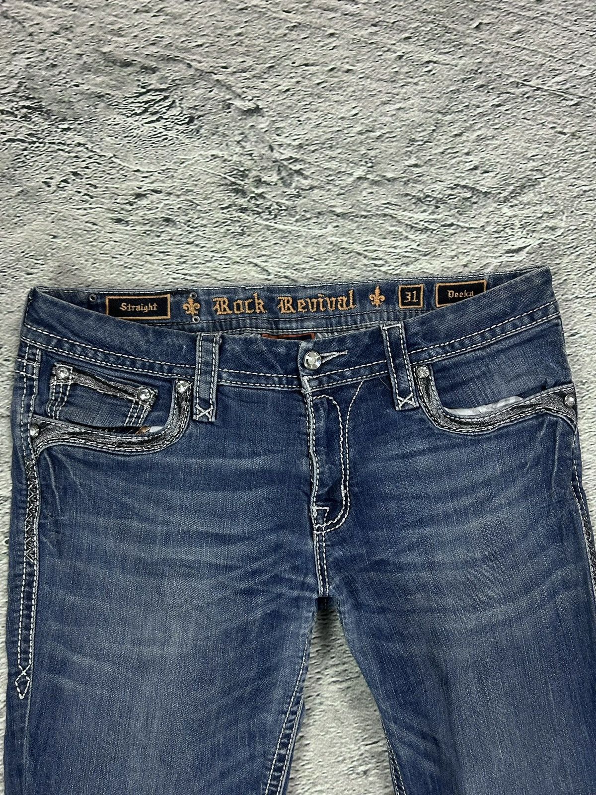 Rock Revival Rock Revival vintage blue jeans Y2K flared Size 31" - 14 Thumbnail
