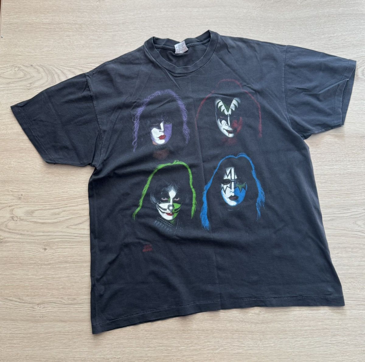 Hanes Vintage 90’s KISS Band Faded Sunfaded Single Stitch T-Shirt Size US L / EU 52-54 / 3 - 1 Thumbnail