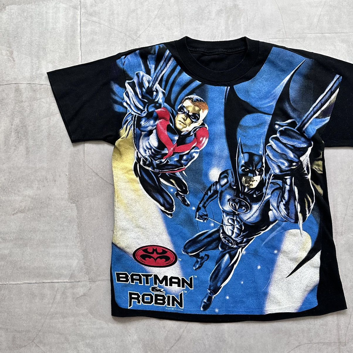 DC Comics RARE Vintage 1997s Batman & Robin T-Shirt Dc Comics Marvel Size US M / EU 48-50 / 2 - 2 Thumbnail
