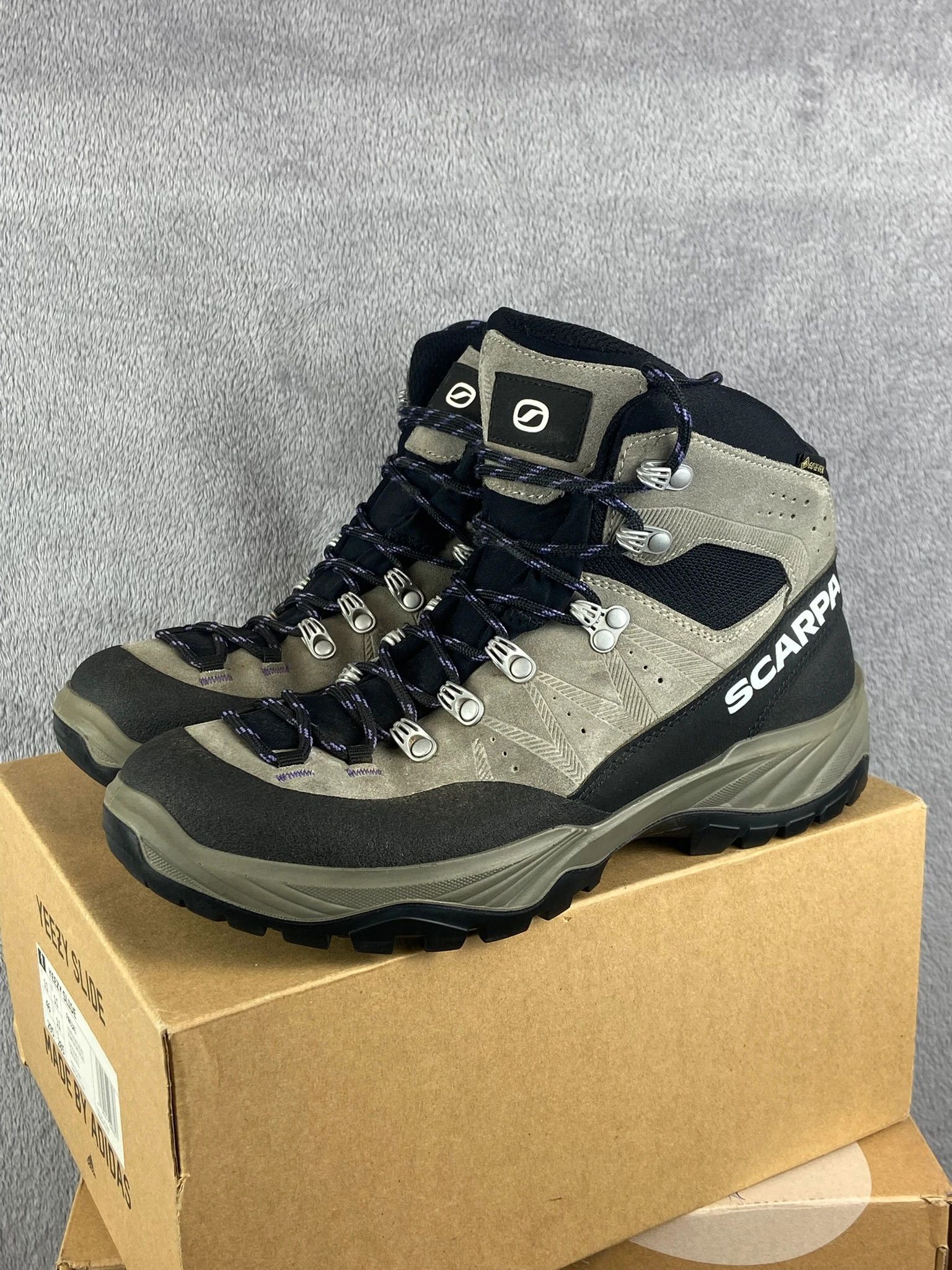 Scapa Sports Scarpa trekking boots grey outdoor hiking goretex premium Size US 9 / EU 42 - 1 Thumbnail