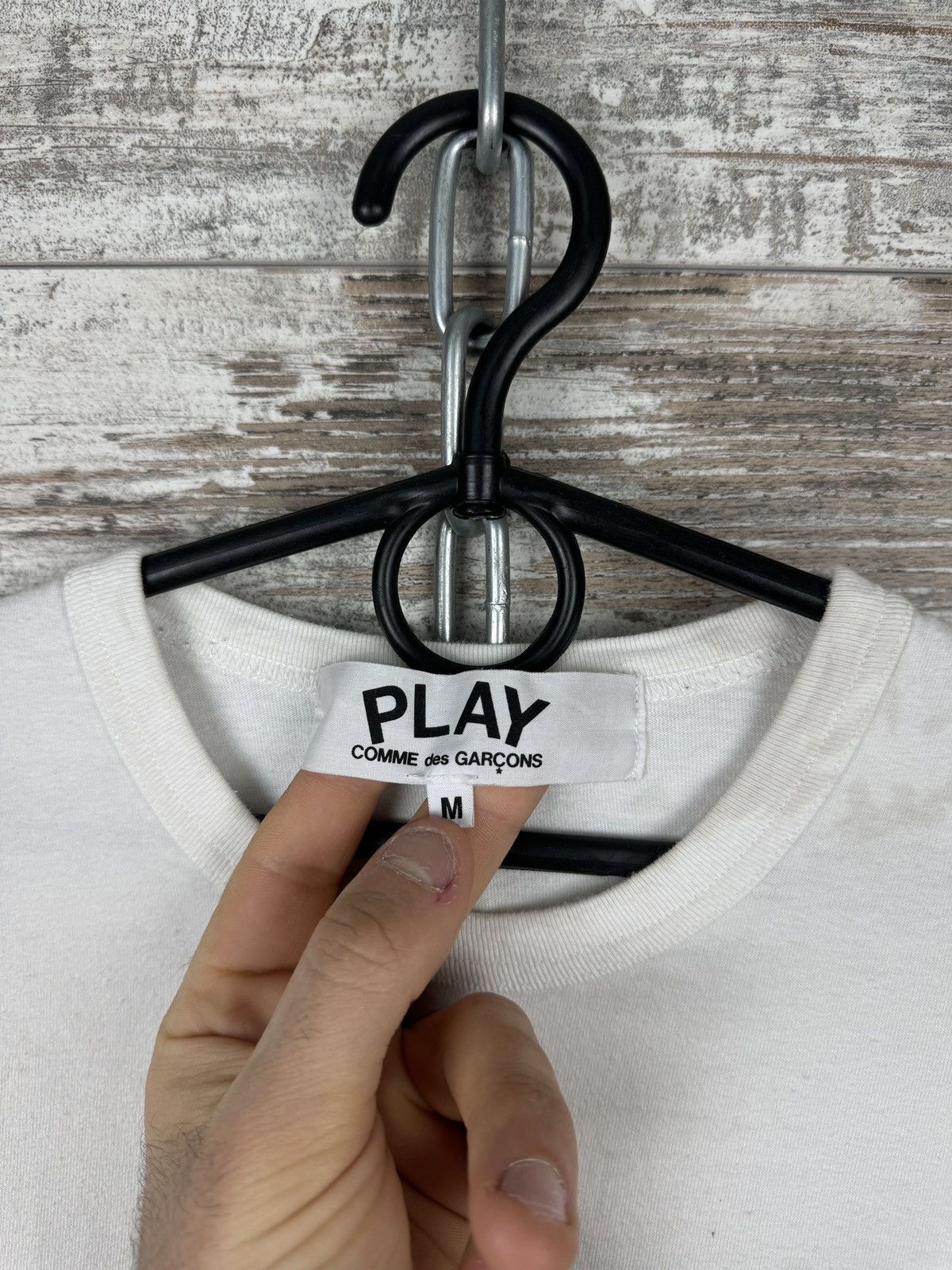 Comme des Garcons Men’s Distressed Play Comme des Garçons T-shirt tee Japanese Size US M / EU 48-50 / 2 - 16 Thumbnail