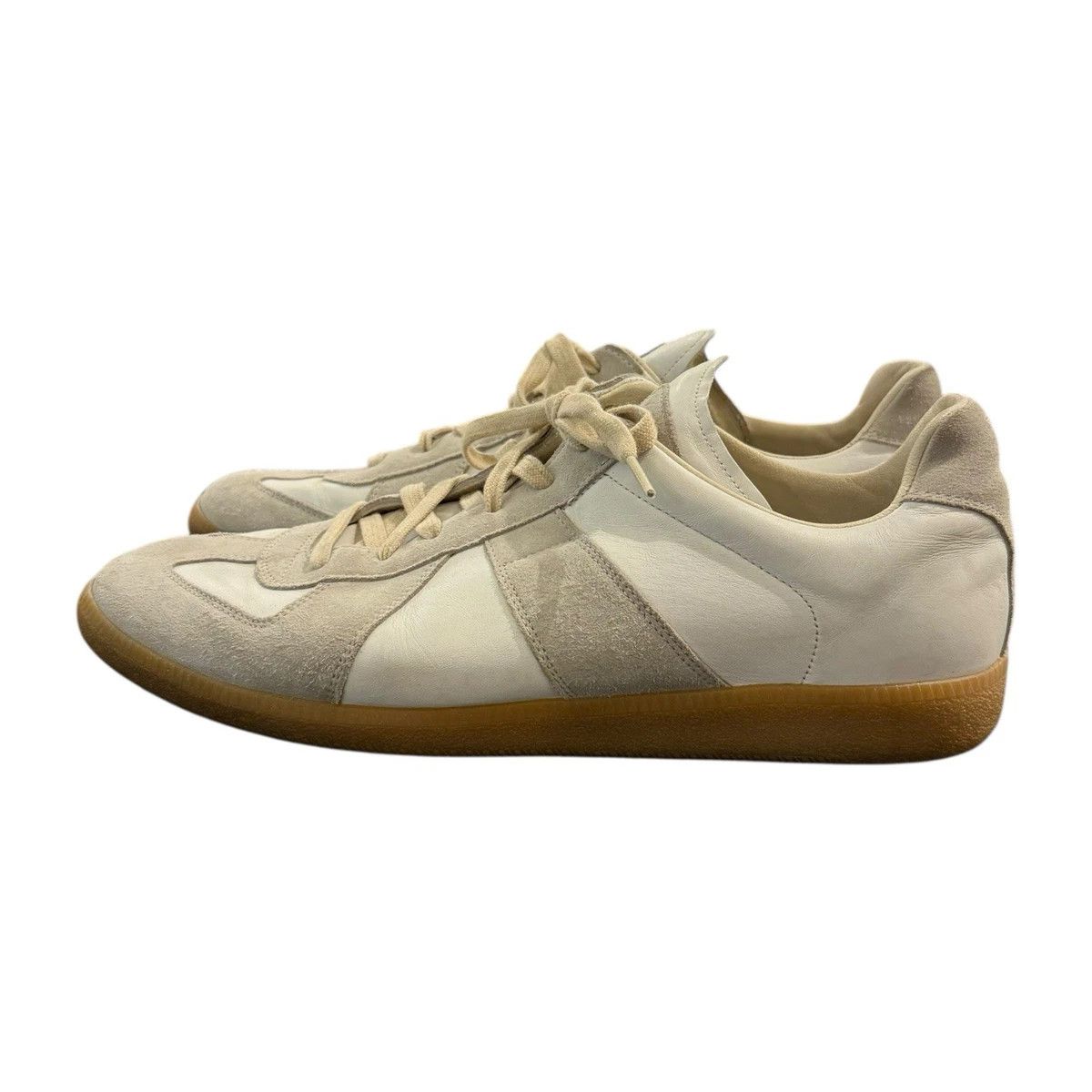 Maison Margiela Maison Margiela Replica GAT Gray White 14 47 Low Suede Size US 14 / EU 47 - 2 Thumbnail