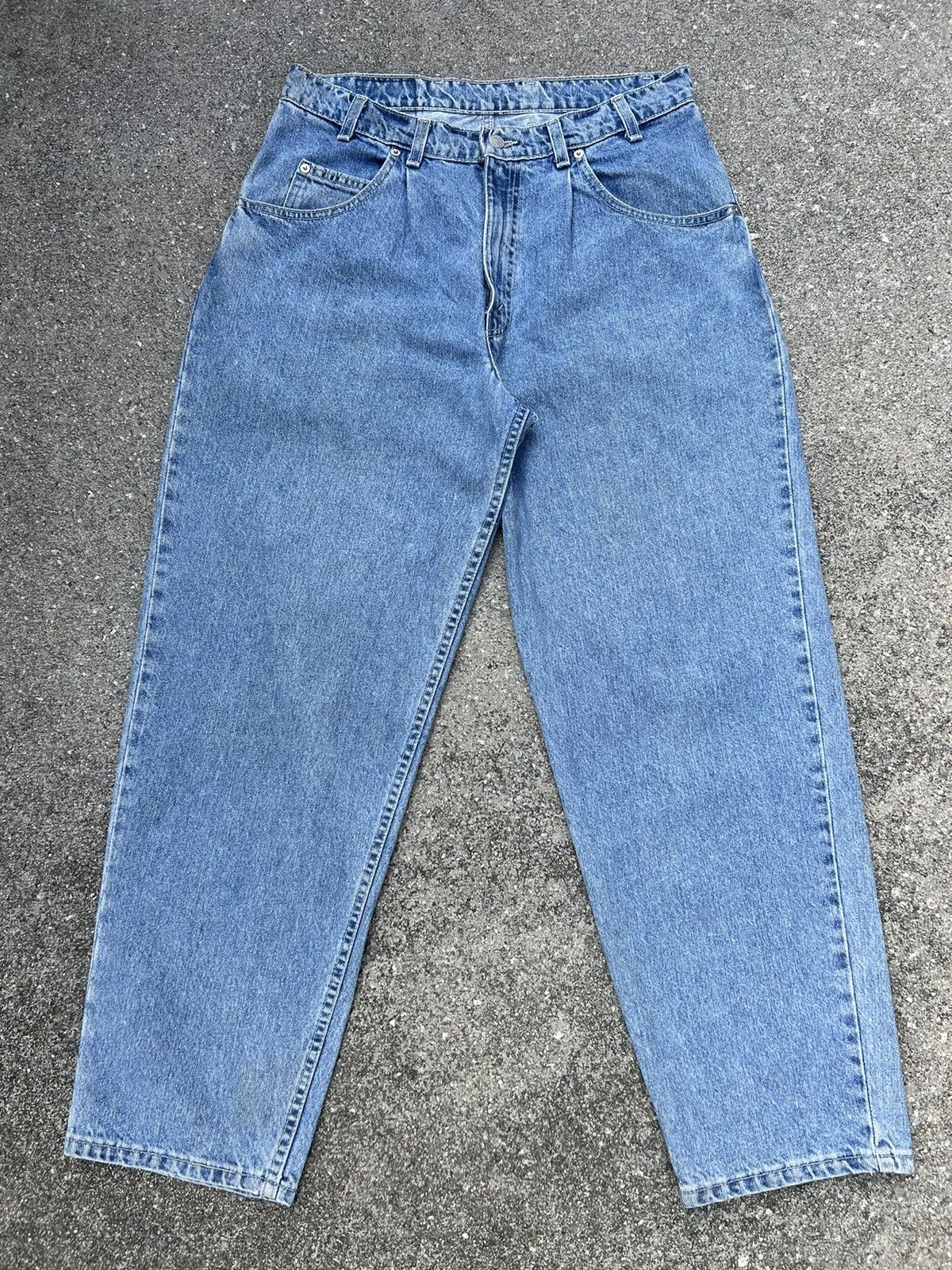 Levi's Vintage 1992 Levi’s L2 Light Blue Denim Baggy Fit Jeans Size US 33 - 1 Thumbnail