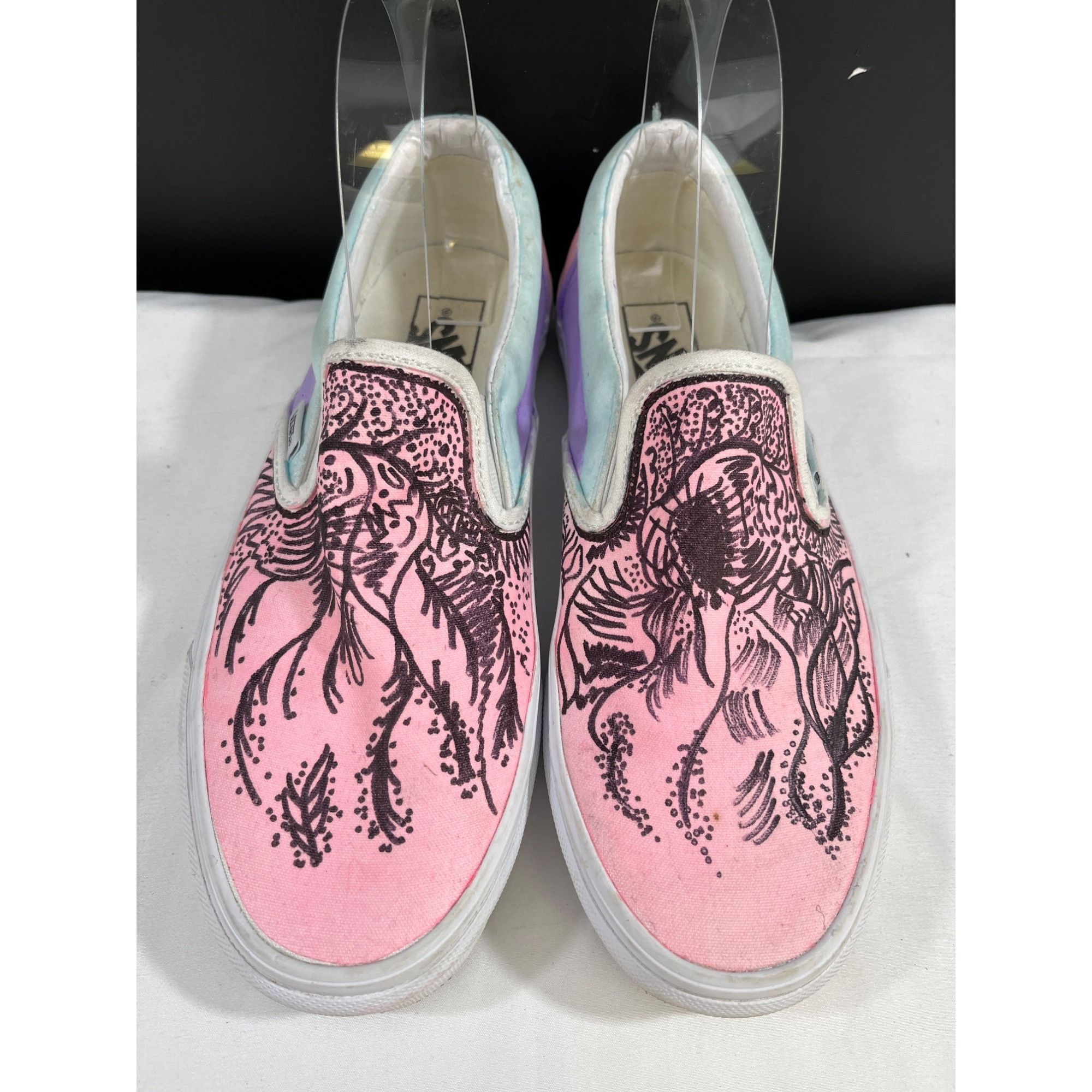 Vans Vans Unisex Pink Hand Drawn Slip-on Sneakers Size M7 & W8.5 Size US 8.5 / IT 38.5 - 1 Thumbnail