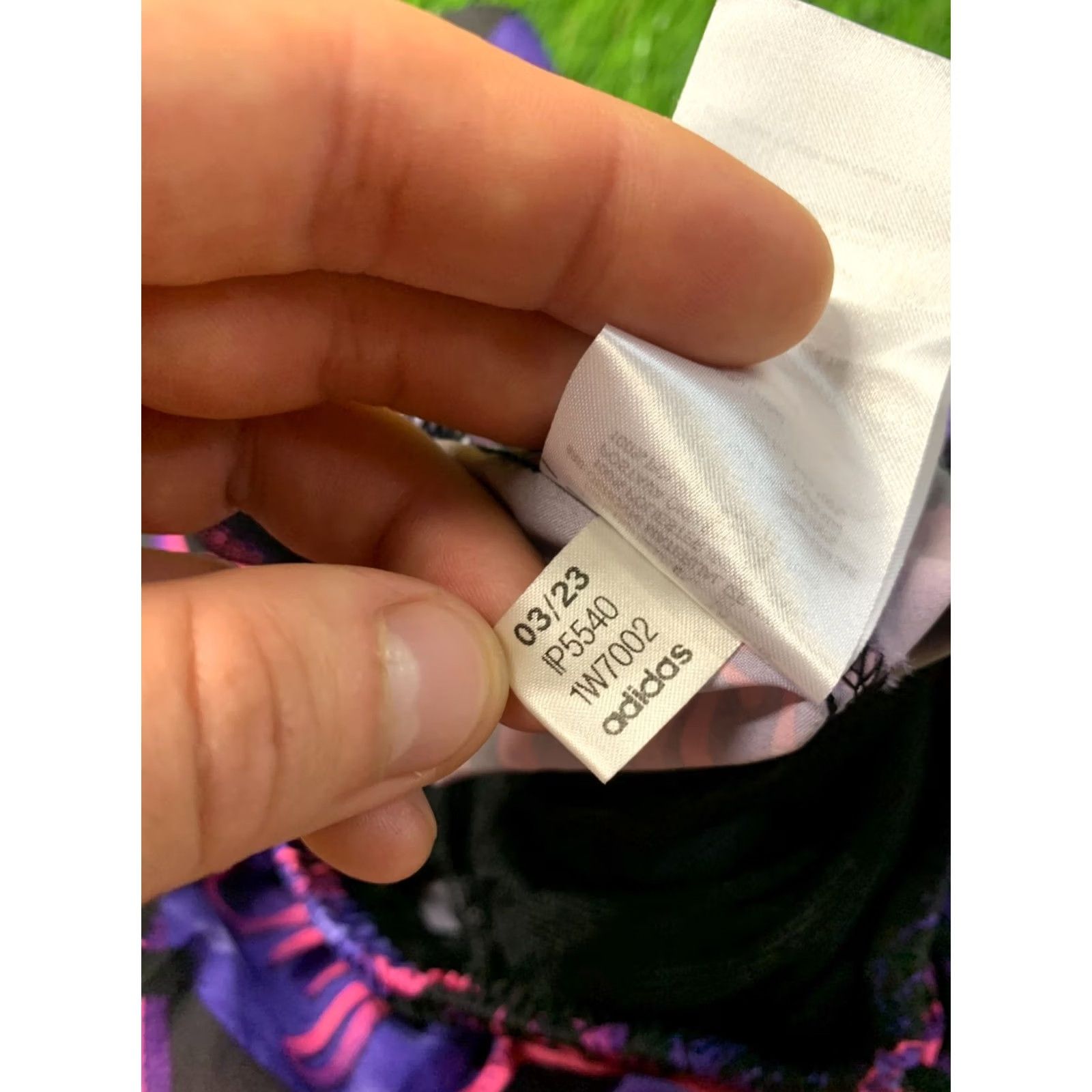 Reebok ADIDAS ORIGINAL 2023 MEN CASUAL BEACH SHORTS S Violet and Black IP5540 Mens Shorts Beach Size US 29 - 6 Thumbnail