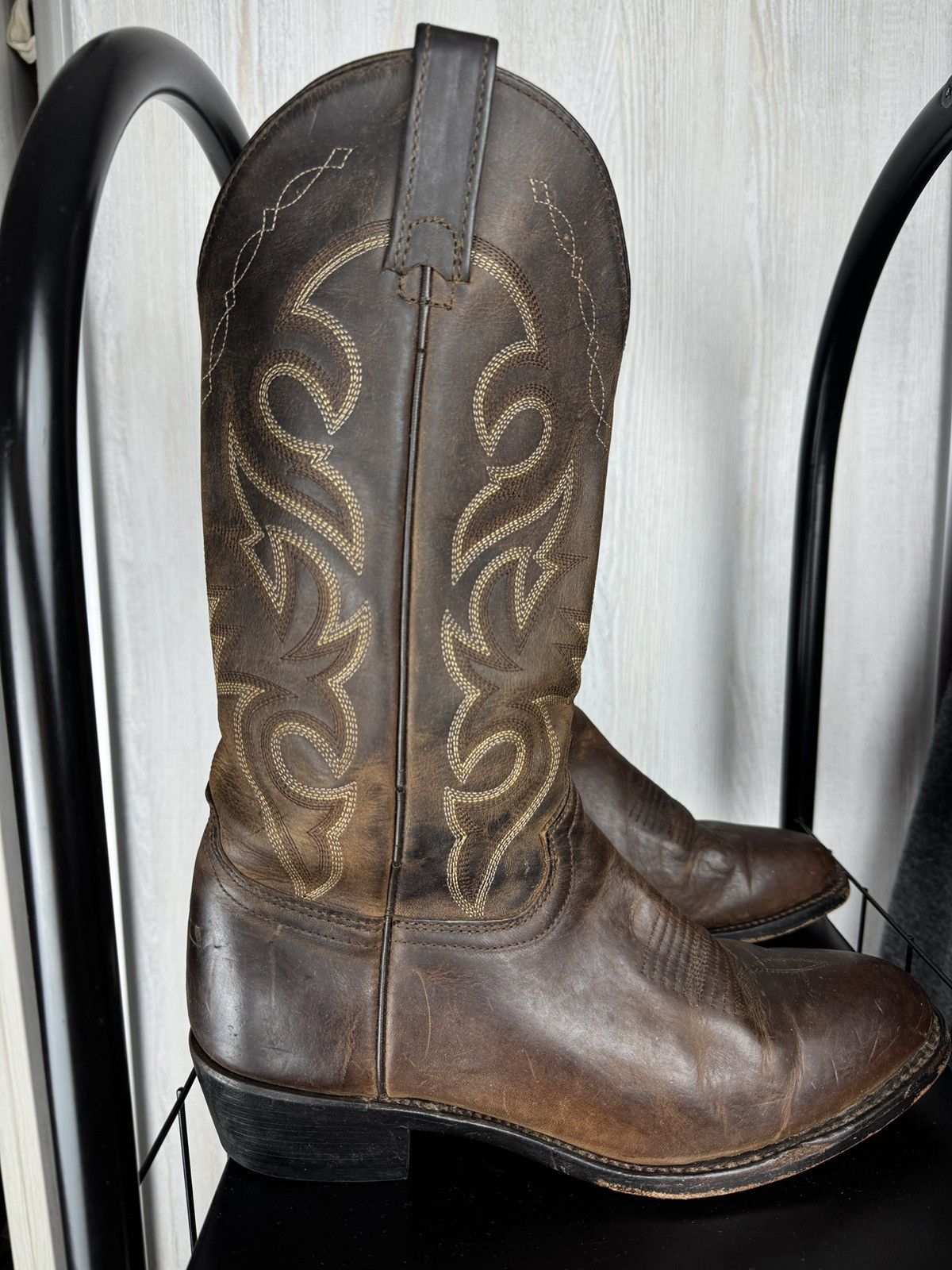 Dan Post Dan Post Vintage Men’s Brown Used Cowboy Western Boots 9EW Size US 9 / EU 42 - 2 Thumbnail