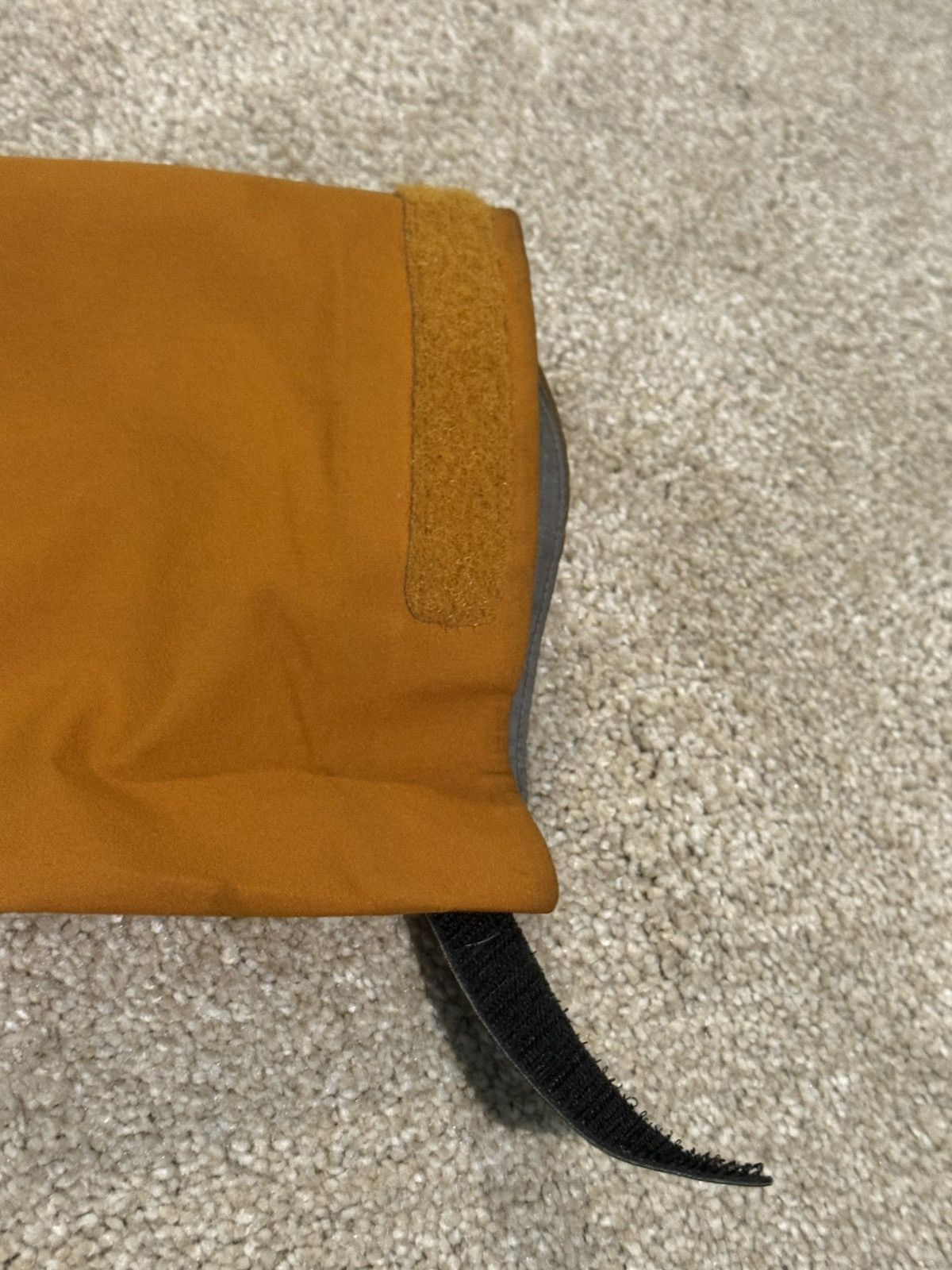Arc'teryx RARE Asspizza 1of1 Arc’teryx Beta Size US XL / EU 56 / 4 - 10 Thumbnail