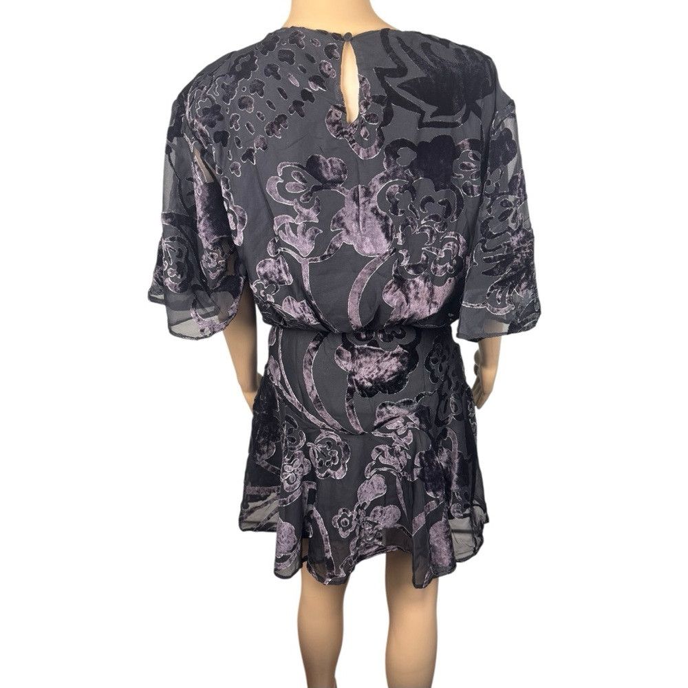 Free People New Free People Manuka Burnout Velvet Mini Dress Size XS Size XS / US 0-2 / IT 36-38 - 5 Thumbnail