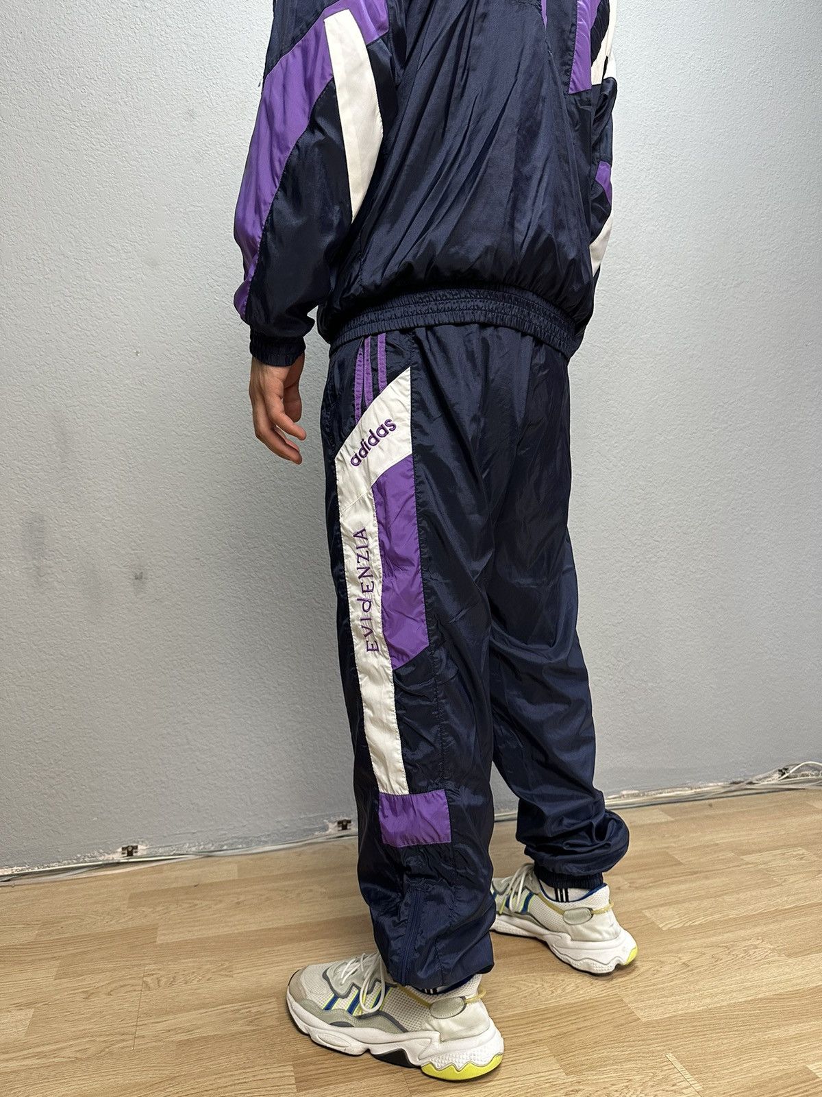 Adidas × Vintage Vintage Adidas Tracksuit Nylon Y2K Drill Size US L / EU 52-54 / 3 - 8 Thumbnail