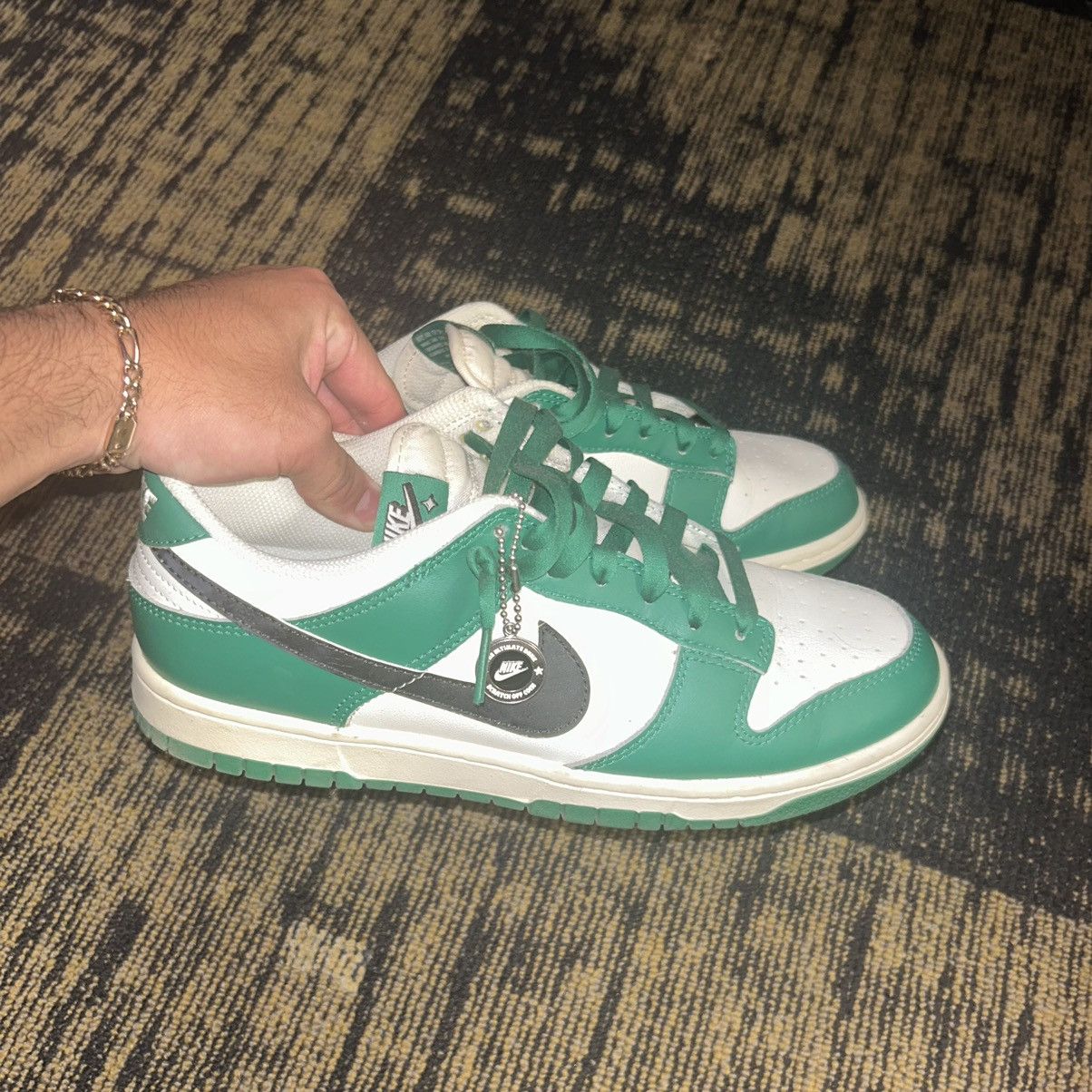 Jordan Brand × Nike Nike Dunk Low SE Size US 8 / EU 41 - 1 Thumbnail