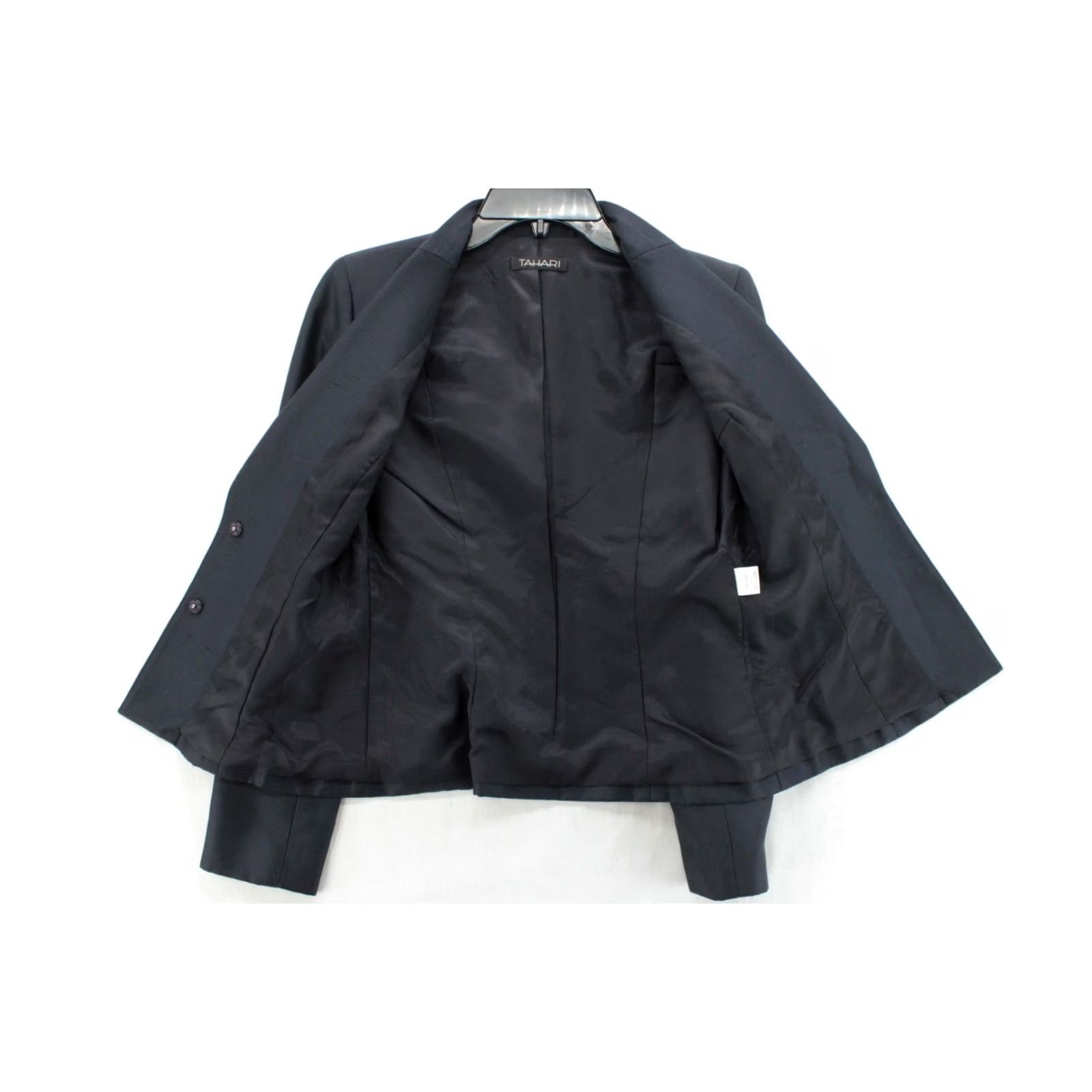 Vintage Tahari Silk Blazer Jacket Womens Size 4 Luxury Fitted Snap Closure Lined Office Blazer, Tahari, Silk, Black, Classic, Regular, 4, Womens Size S / US 4 / IT 40 - 5 Thumbnail