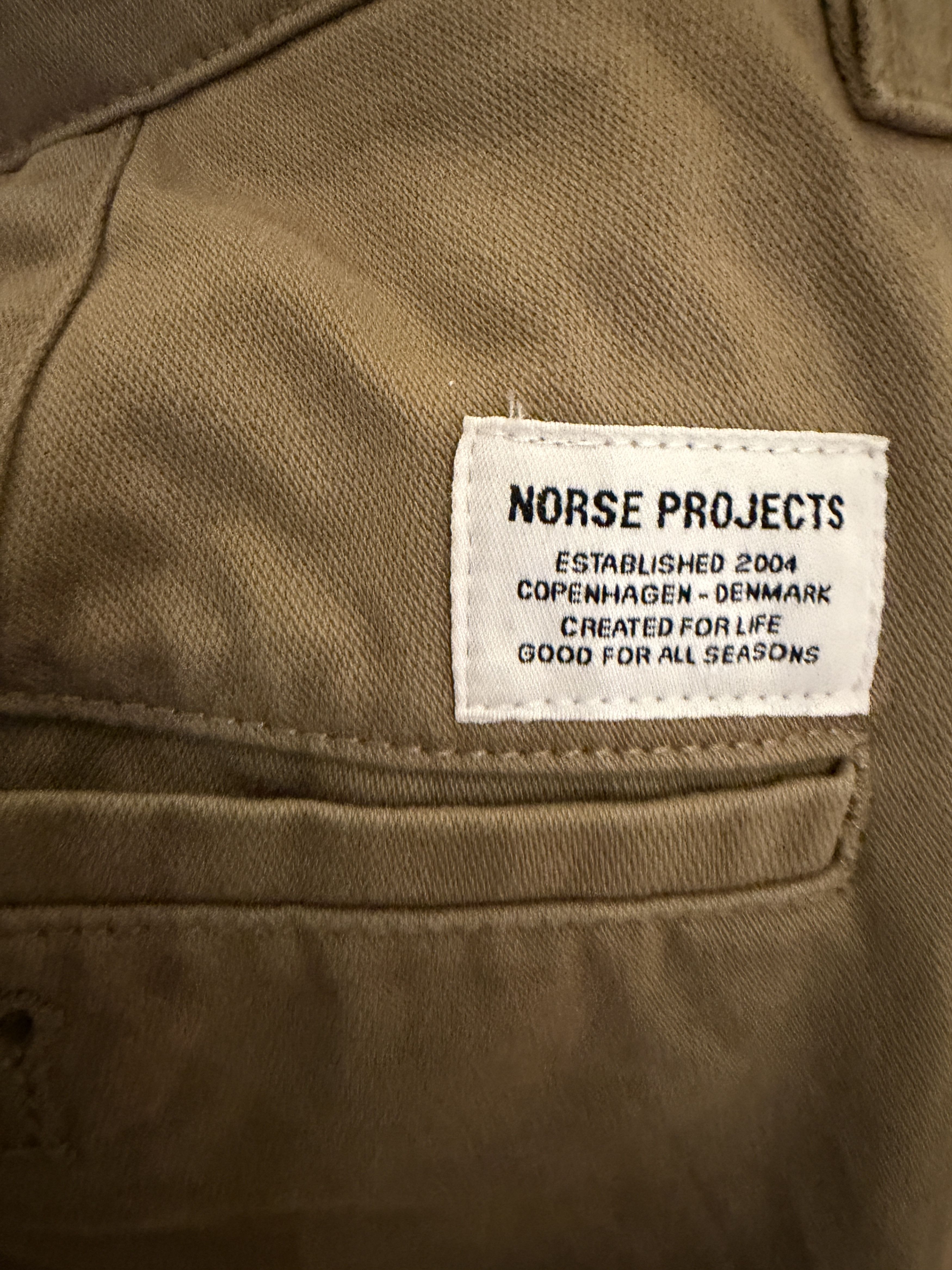 Norse Projects Norse Projects Aros Regular Chino Khaki Size US 36 / EU 52 - 2 Thumbnail