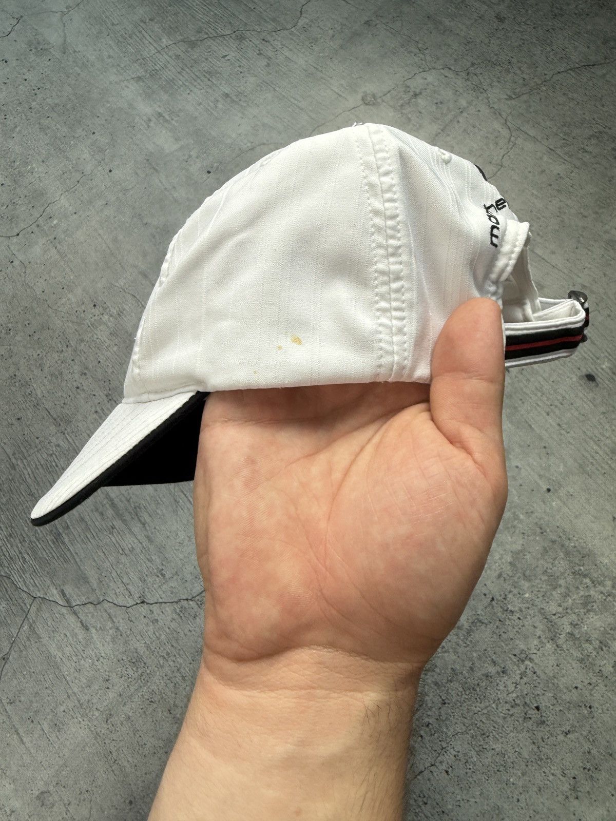 Nike Vintage Nike Manchester United Hat Cap Size ONE SIZE - 5 Thumbnail