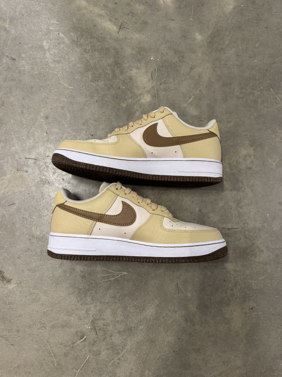 Nike Nike Air Force 1 Low LV8 Inspected By Swoosh Size 10 Size US 10 / EU 43 - 3 Thumbnail