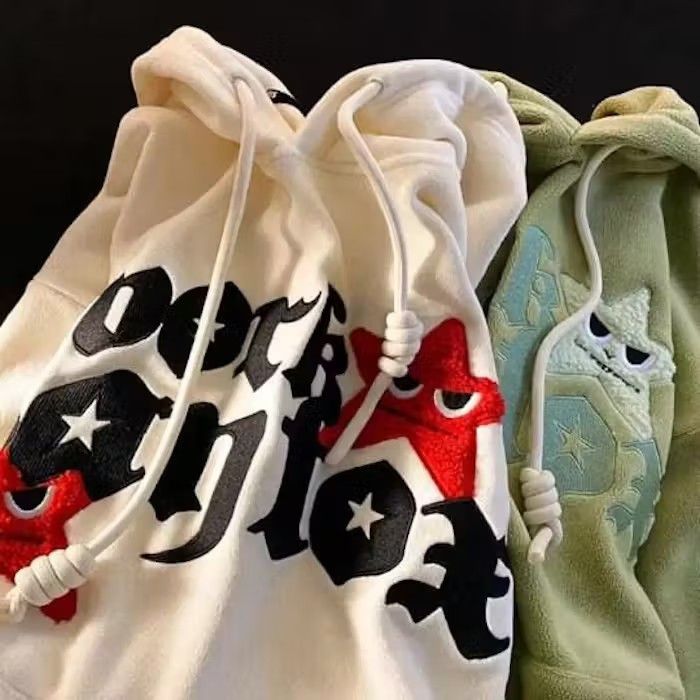 Japanese Brand Oversized Y2K Vintage Embroidery Hoodie Size US M / EU 48-50 / 2 - 3 Thumbnail