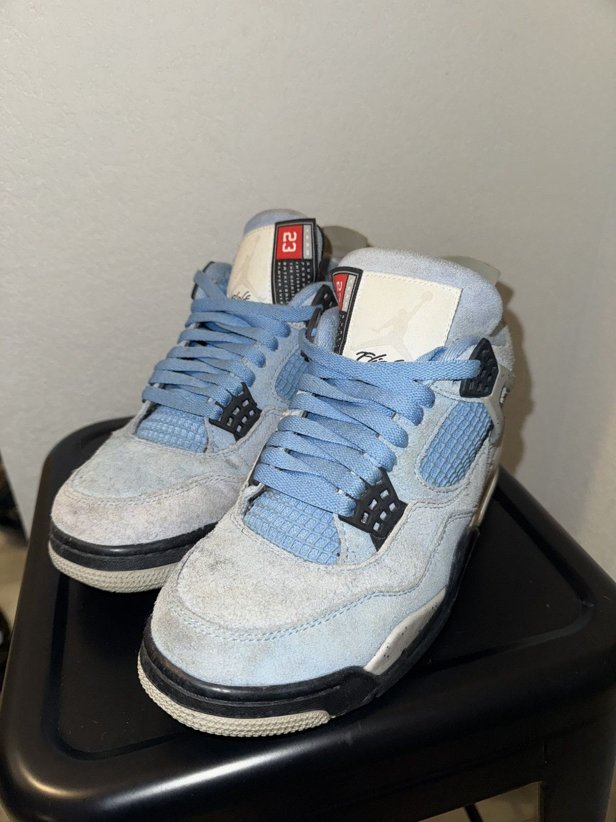 Nike Jordan 4 University Blue Size US 7 / EU 40 - 1 Thumbnail