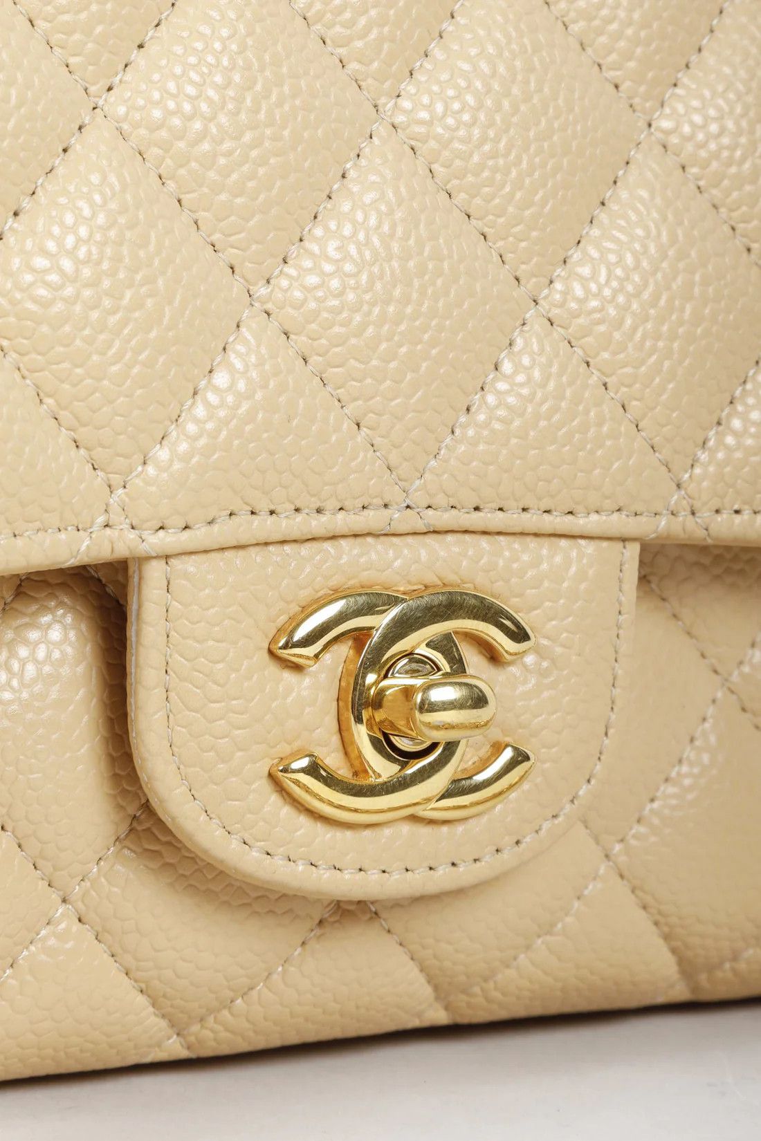 Chanel Chanel 2014 Beige Caviar Medium Double Flap Bag GHW Size ONE SIZE - 9 Thumbnail