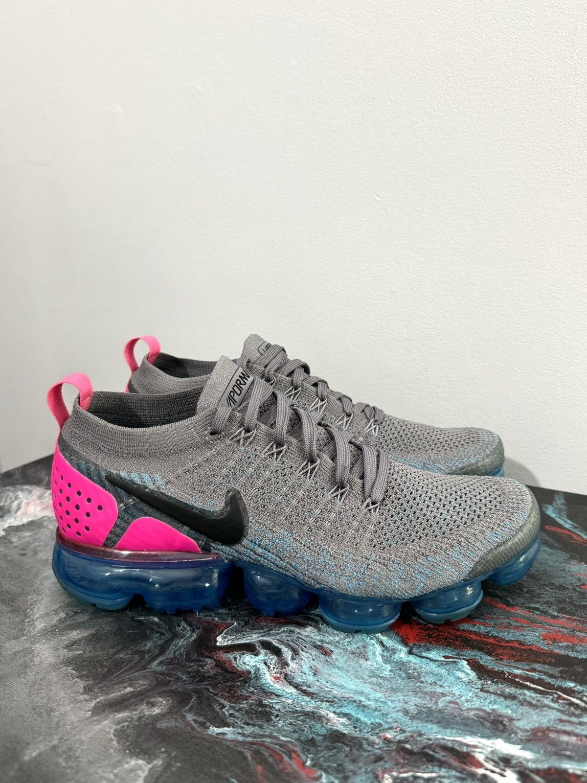 image of Nike Air Vapormax Flyknit 2 Gunsmoke Shoes in Grey, Men's (Size 8.5)