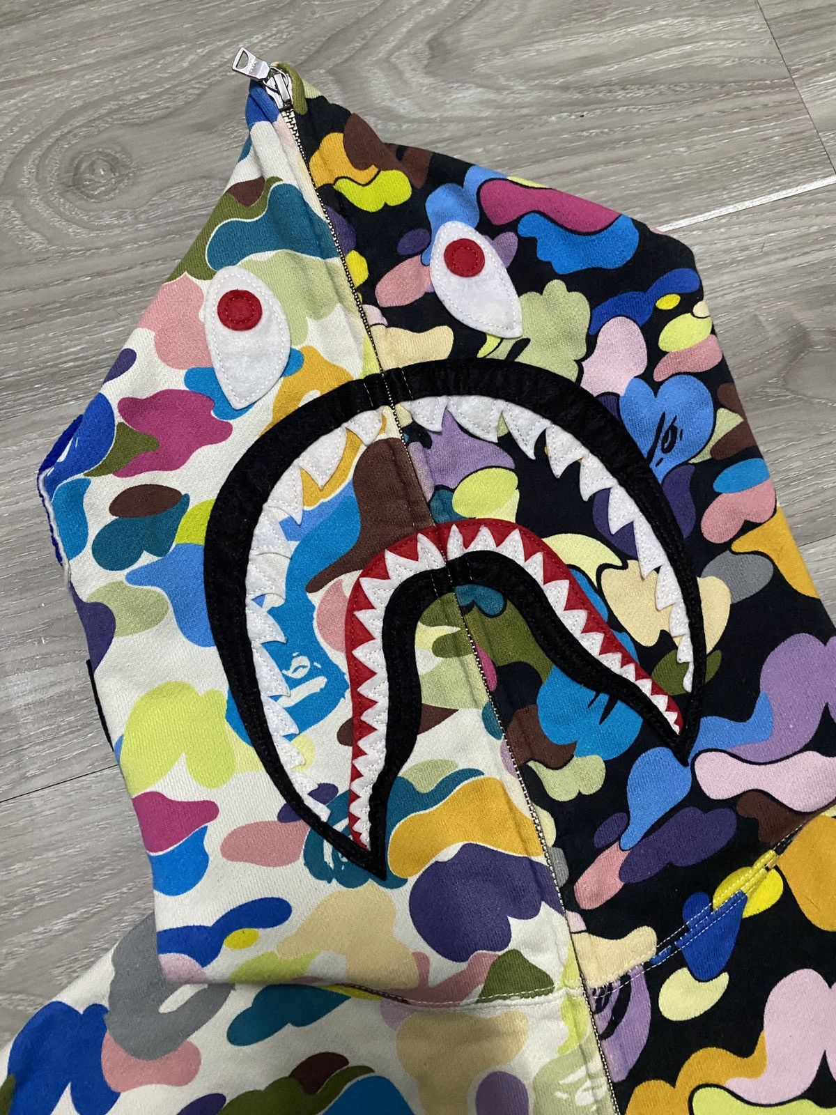 Bape RARE - MULTICOLOR COTTON CANDY CAMO BAPE SHARK FULL ZIP Size US XL / EU 56 / 4 - 2 Thumbnail