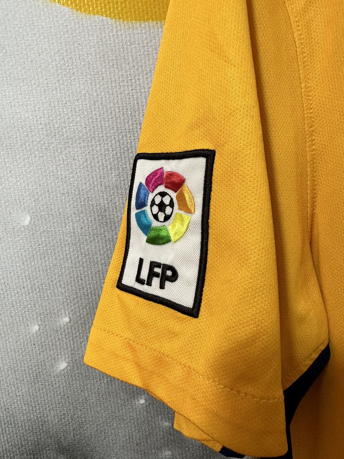 Other FC Barcelona Jersey 2019/2020 Nike Size US L / EU 52-54 / 3 - 5 Thumbnail