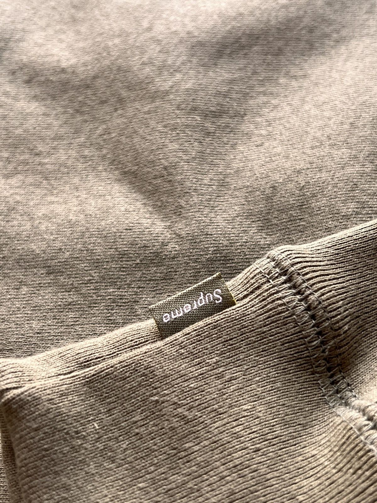 Supreme M Supreme Box Logo Hooded Sweatshirt olive FW25 green hoodie Size US M / EU 48-50 / 2 - 10 Thumbnail