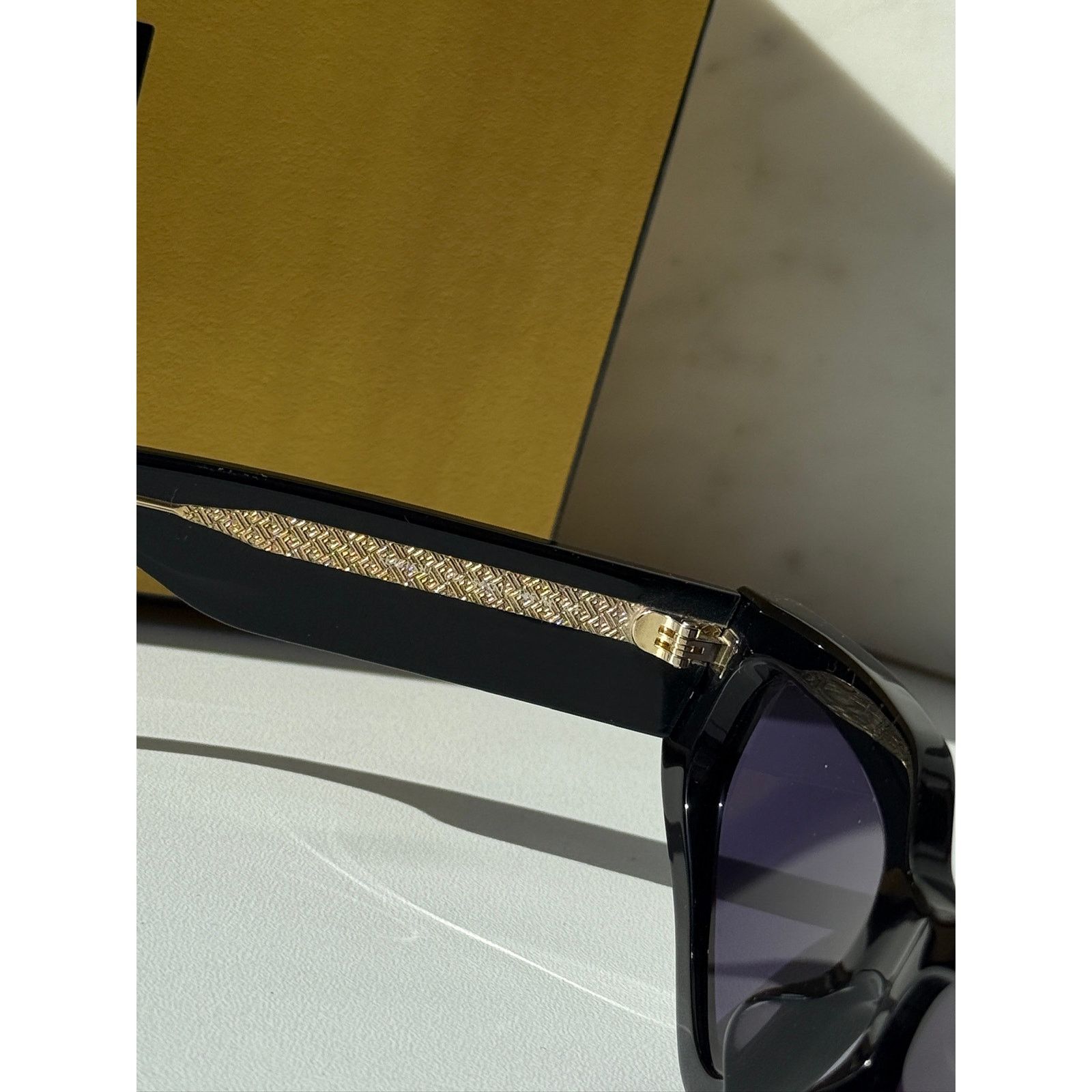 Fendi NEW Fendi FE40163U Roma Black Cat Eye Sunglasses Size ONE SIZE - 8 Thumbnail