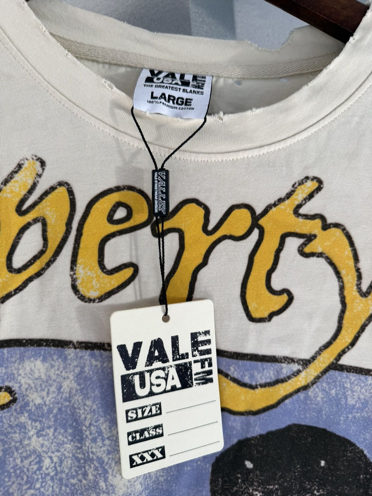 Vale Vale Forever Target Practice Tee 'Cream' Size US L / EU 52-54 / 3 - 2 Thumbnail