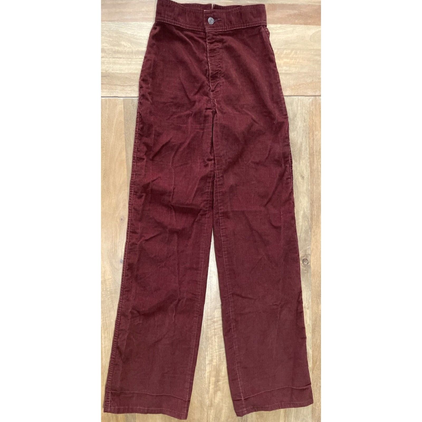 Levi's VINTAGE Levi's Corduroy Flare Pants Tail Cinch Back 23x33 Auburn Red 1970s Mens Girls Womens Size 40" / US 18 - 3 Thumbnail
