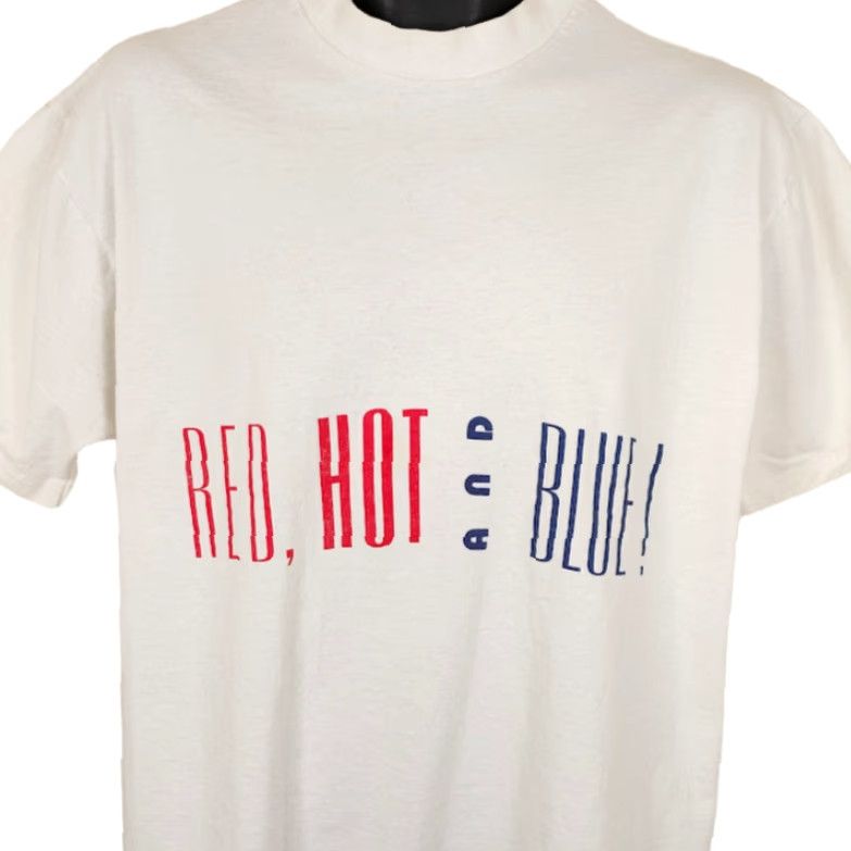 Vintage VINTAGE Este Lauder T Shirt Mens Size Large White 90s Red Hot & Blue Made In USA Size US L / EU 52-54 / 3 - 2 Thumbnail