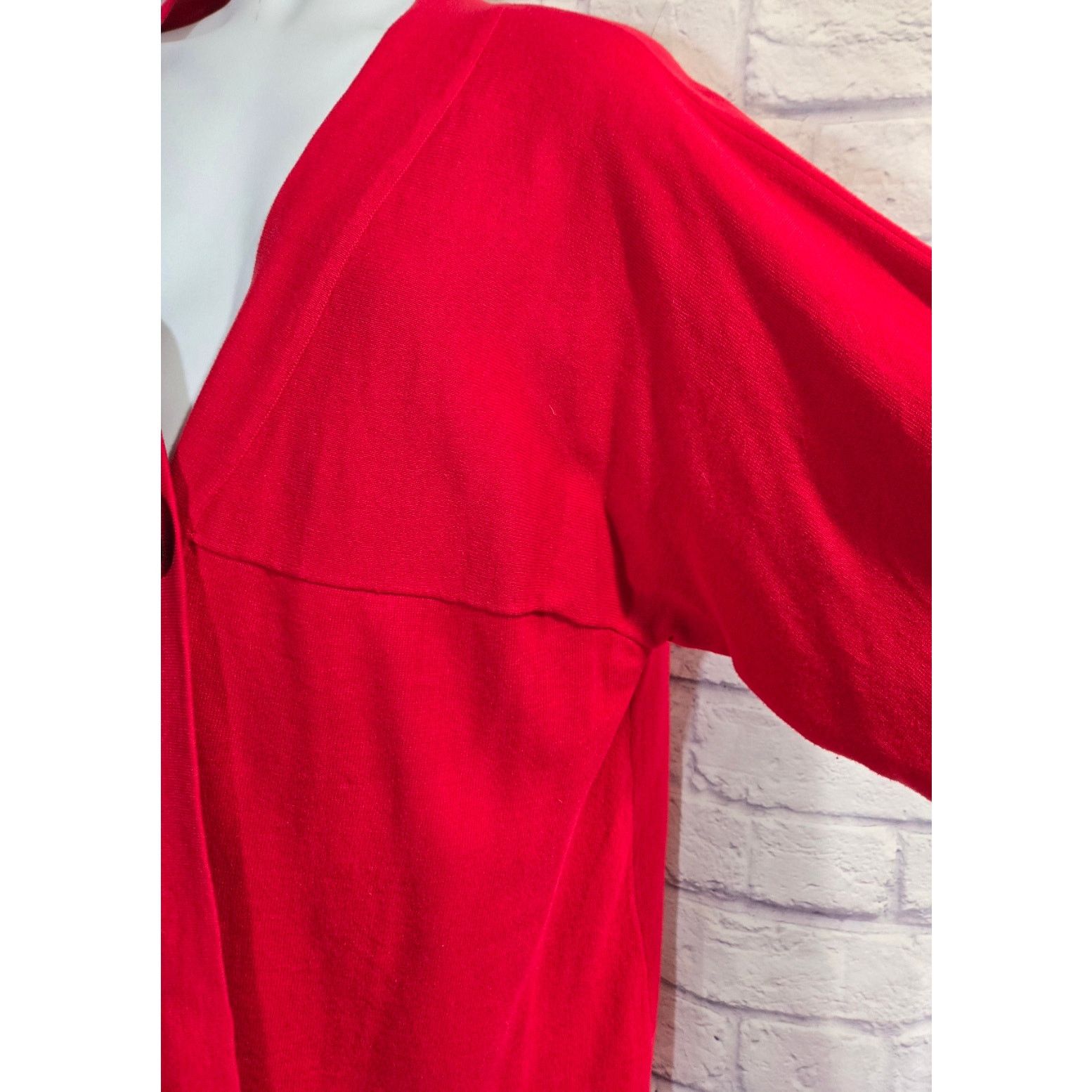 Other Viki International Red Single Big Button Cardigan Sweater 2X Size XXL / US 16-18 / IT 52-54 - 2 Thumbnail