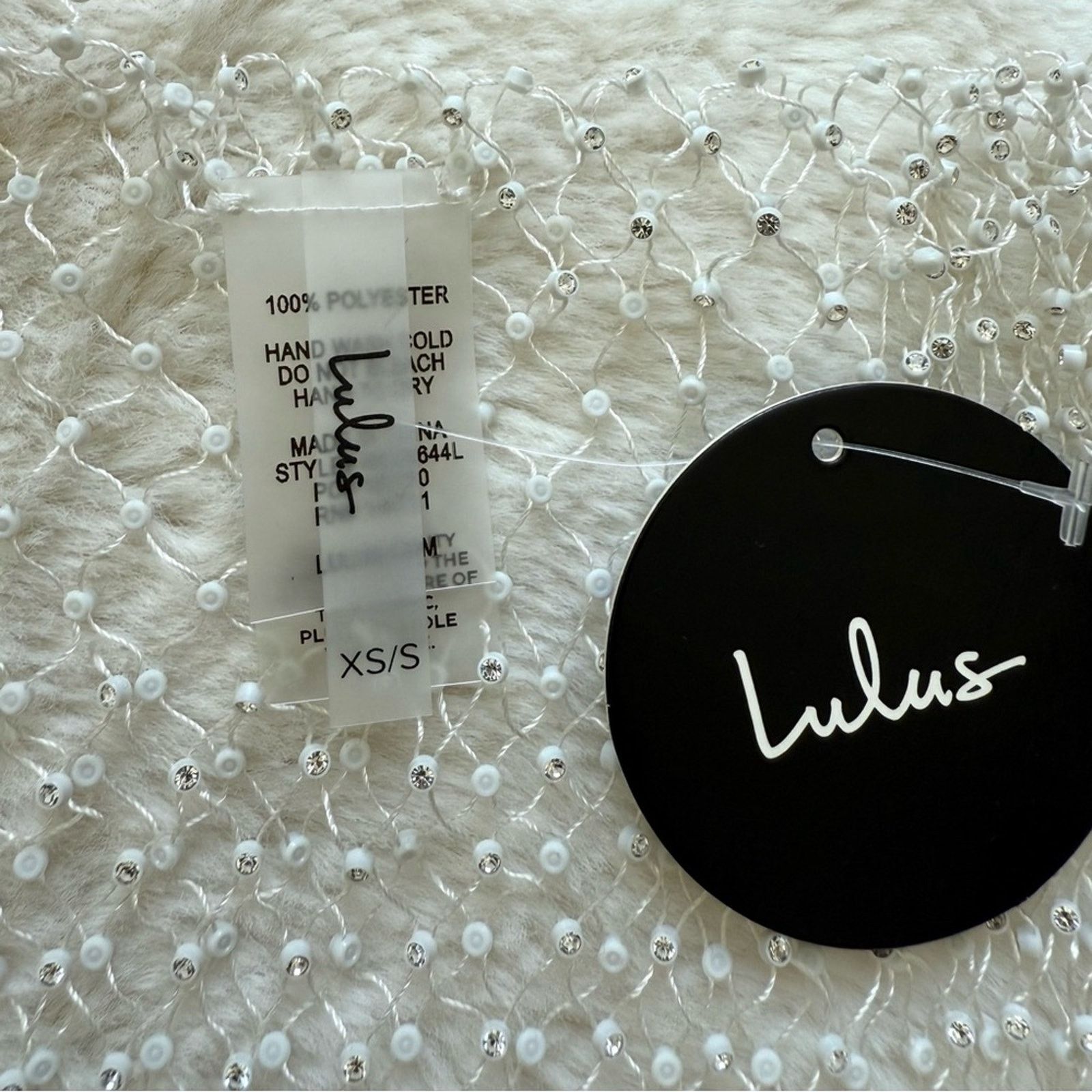 Other NWT!!! Lulus rhinestone beach cover up size XS/S Size S / US 4 / IT 40 - 4 Thumbnail