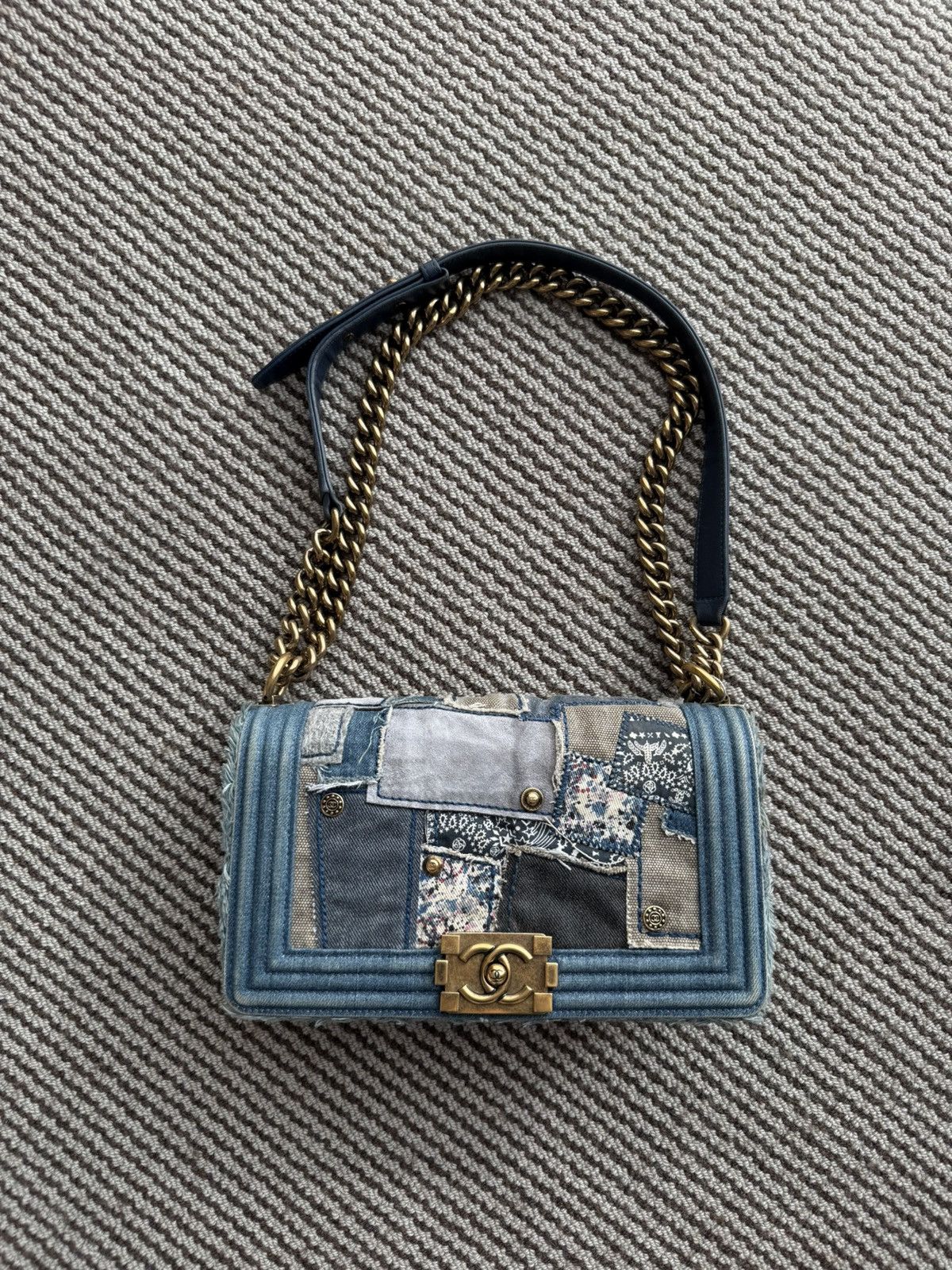 Chanel Chanel 2013 Paris Dallas denim patchwork Boy bag Size ONE SIZE - 2 Thumbnail