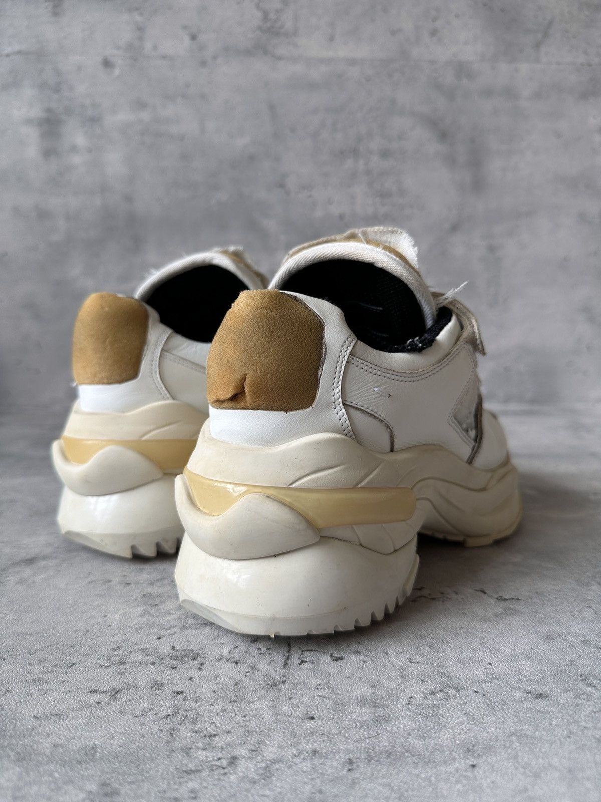 Maison Margiela FW18 RETRO FIT FUTURE LOW TOP Size US 7 / EU 40 - 4 Thumbnail