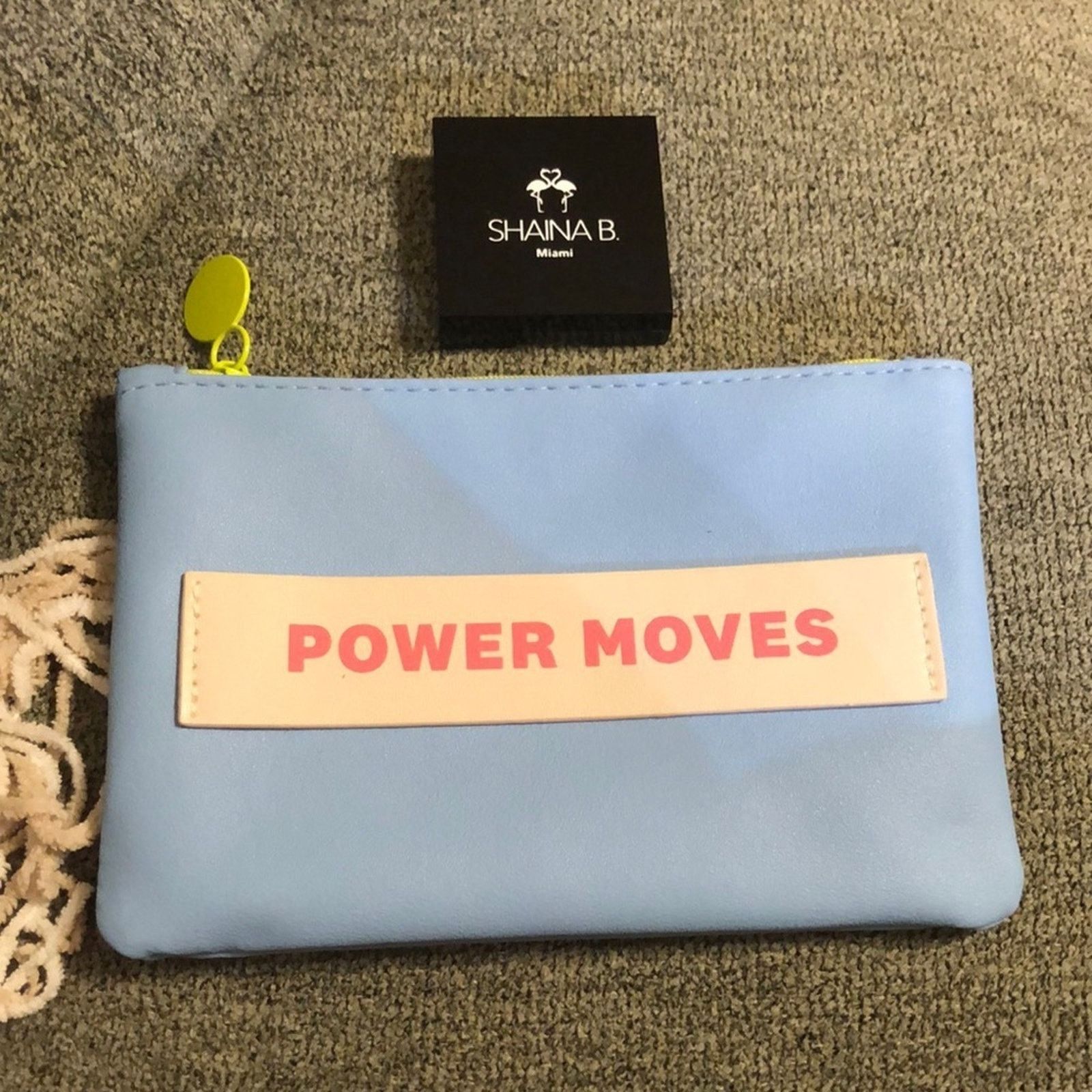 Shaina Mote Ipsy bag and Shaina B. Eyeshadow Size ONE SIZE - 3 Thumbnail
