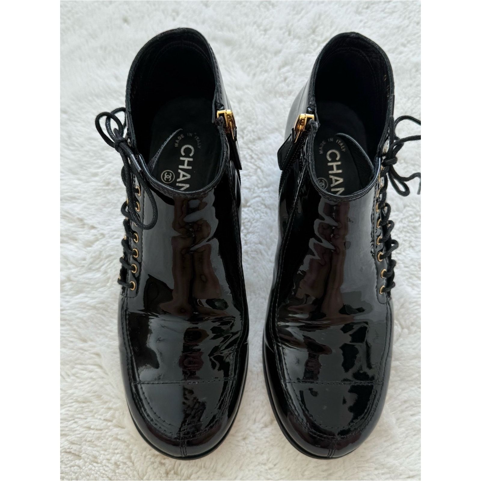 Chanel Chanel Lace Up Ankle Boots Black Patent Leather Heel CC 39EU Size US 9 / IT 39 - 2 Thumbnail