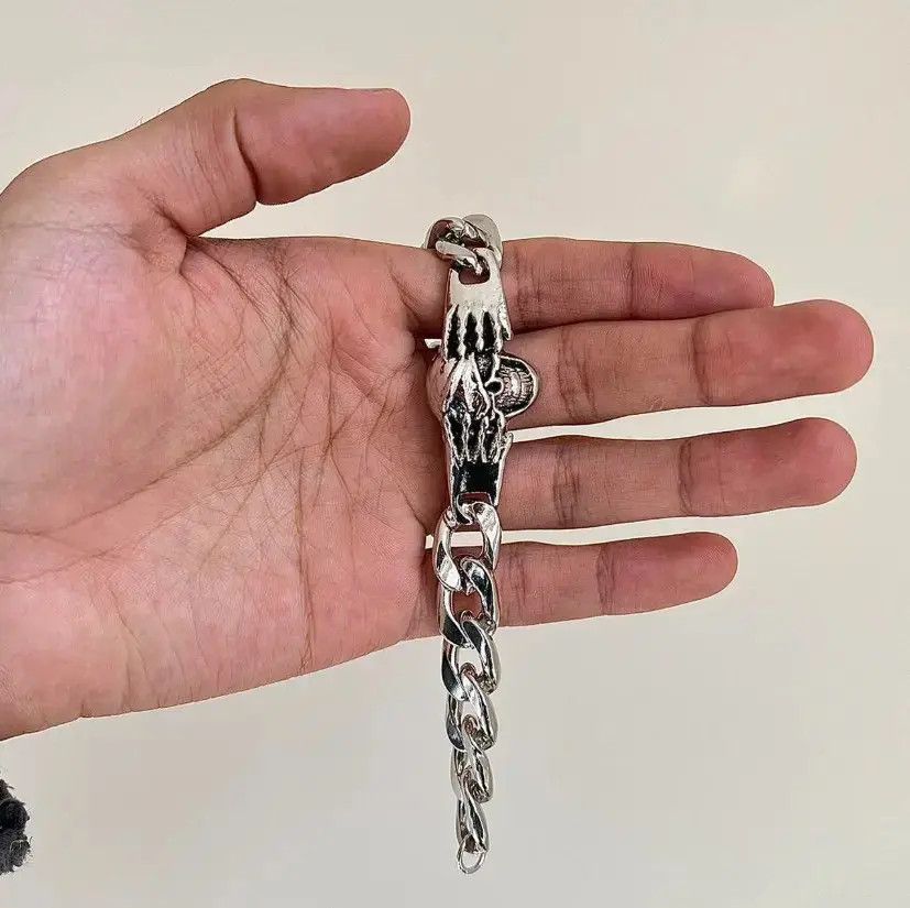 Jewelry y2k 2000s skull cuban link silver bracelet Size ONE SIZE - 4 Thumbnail