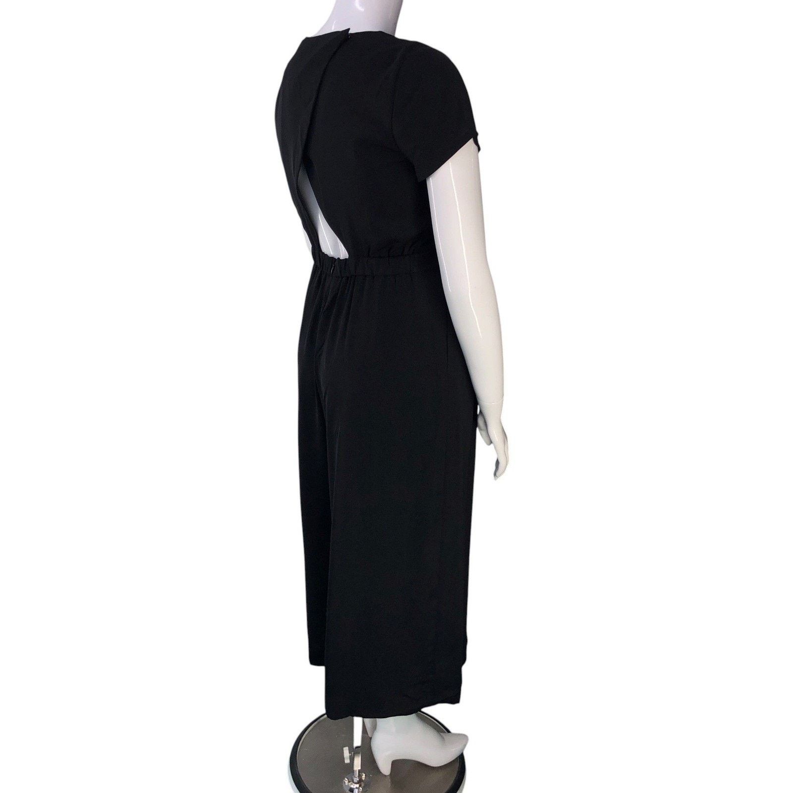 J.Crew J.Crew Jumpsuit 12 Drapey Wrap Back Black Cropped Wide Leg Size 34" / US 12 / IT 48 - 8 Thumbnail