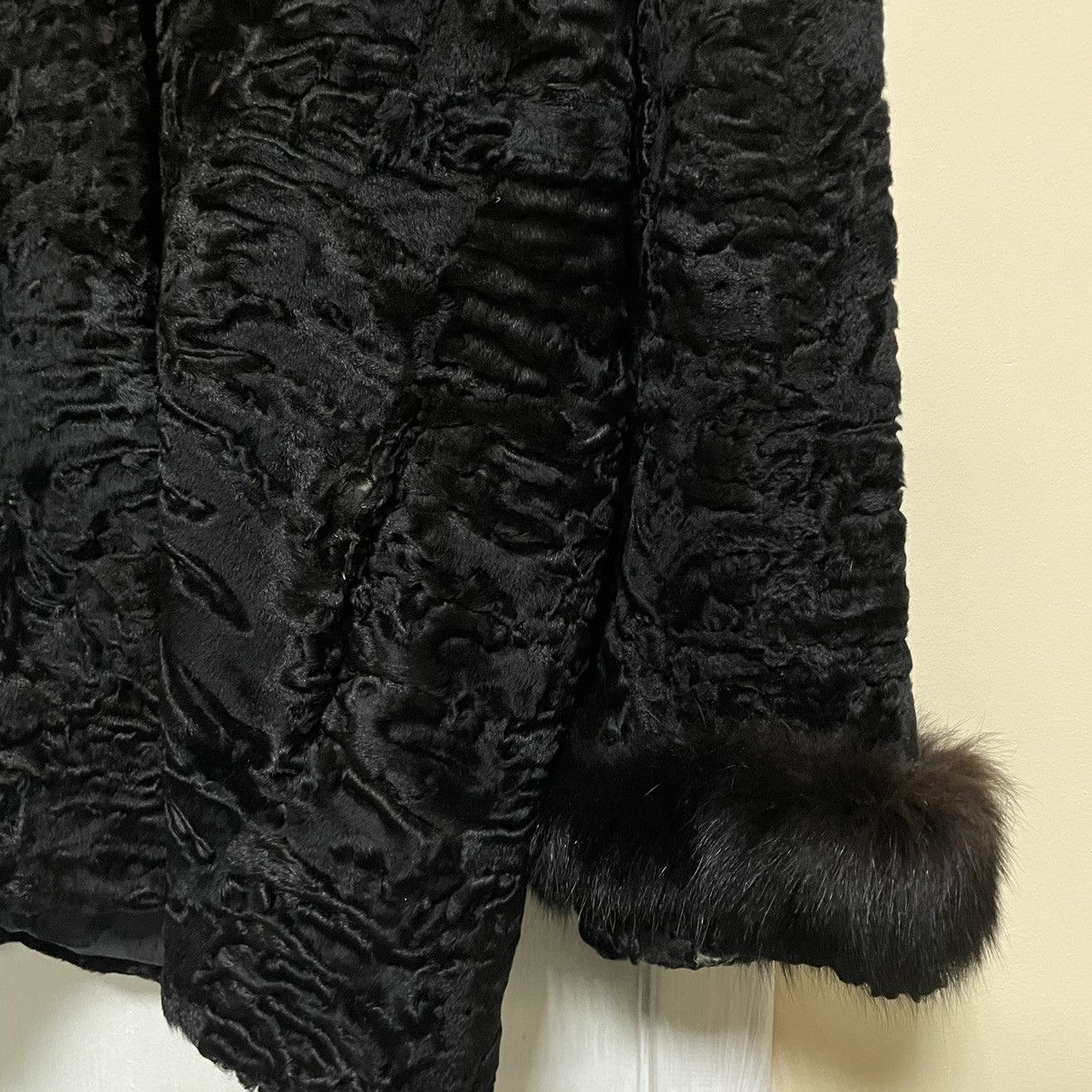 If Six Was Nine × Japanese Brand SWAKARA 90s valentino Fur faux Coat trench jacket parka Size L / US 10 / IT 46 - 2 Thumbnail