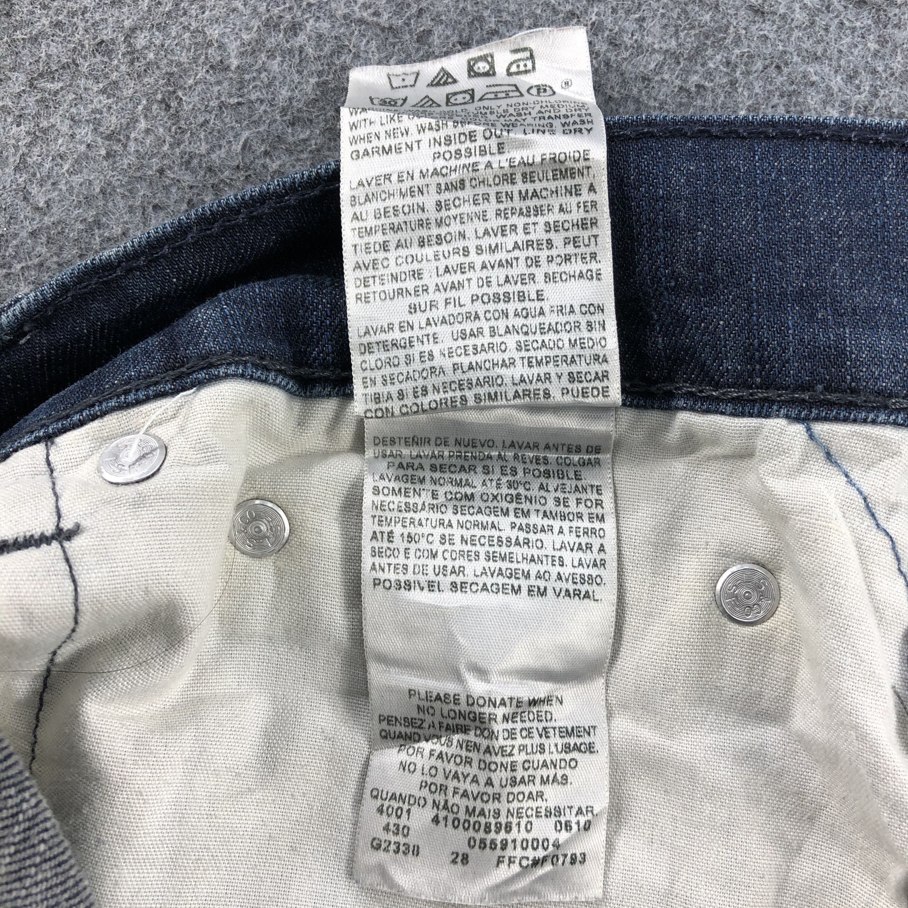 Levi's × Vintage Vintage Blue Wash Levis 591 Jeans-JM1859 Size US 40 / EU 56 - 10 Thumbnail