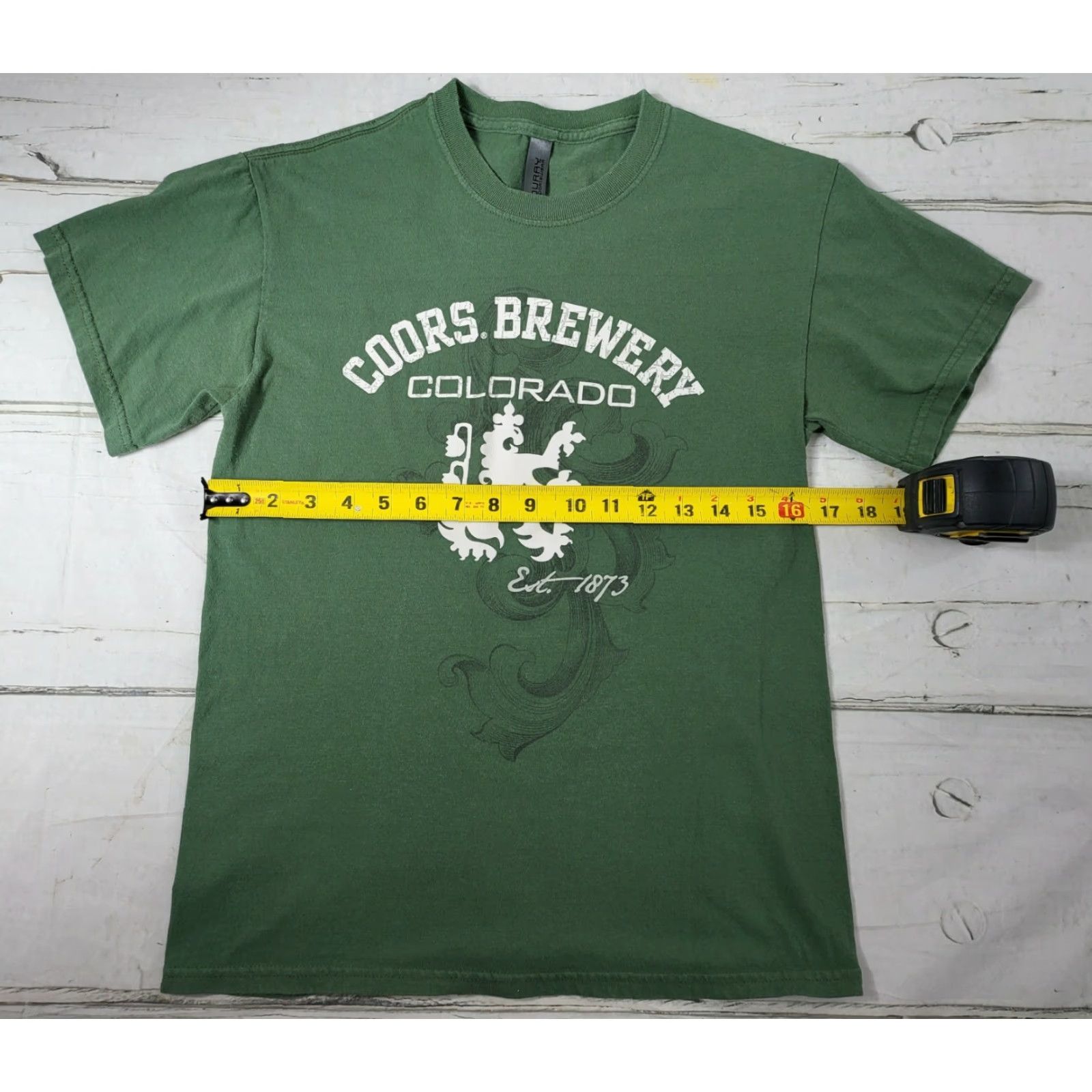 Vintage **Coors Brewery Green T-Shirt Women's Size S EUC** User: **Coors Brewery Green Women's Size S T-Shirt EUC** Size S / US 4 / IT 40 - 3 Thumbnail
