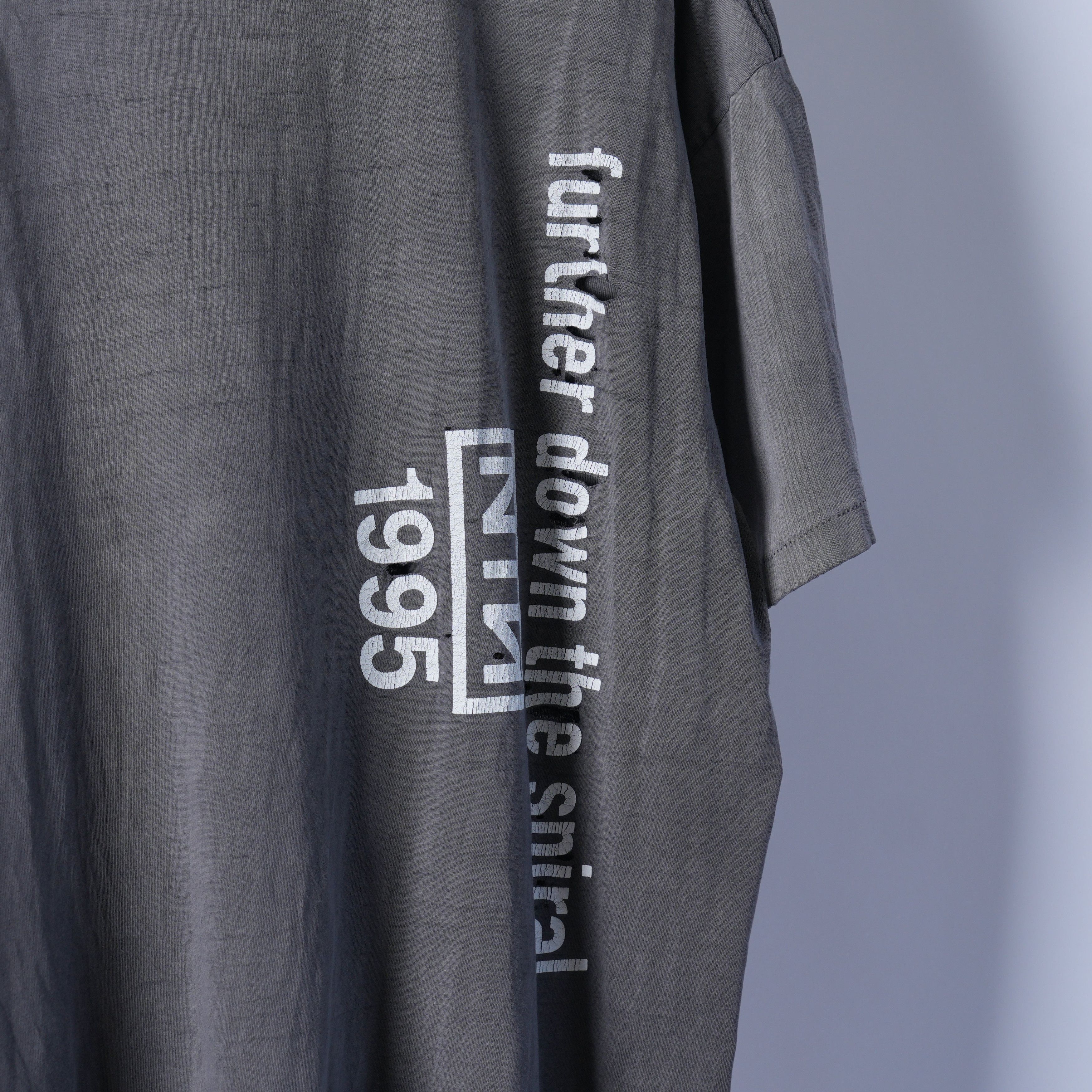 Vintage NINE INCH NAILS 1995 TOUR T-SHIRT Size US XL / EU 56 / 4 - 5 Thumbnail